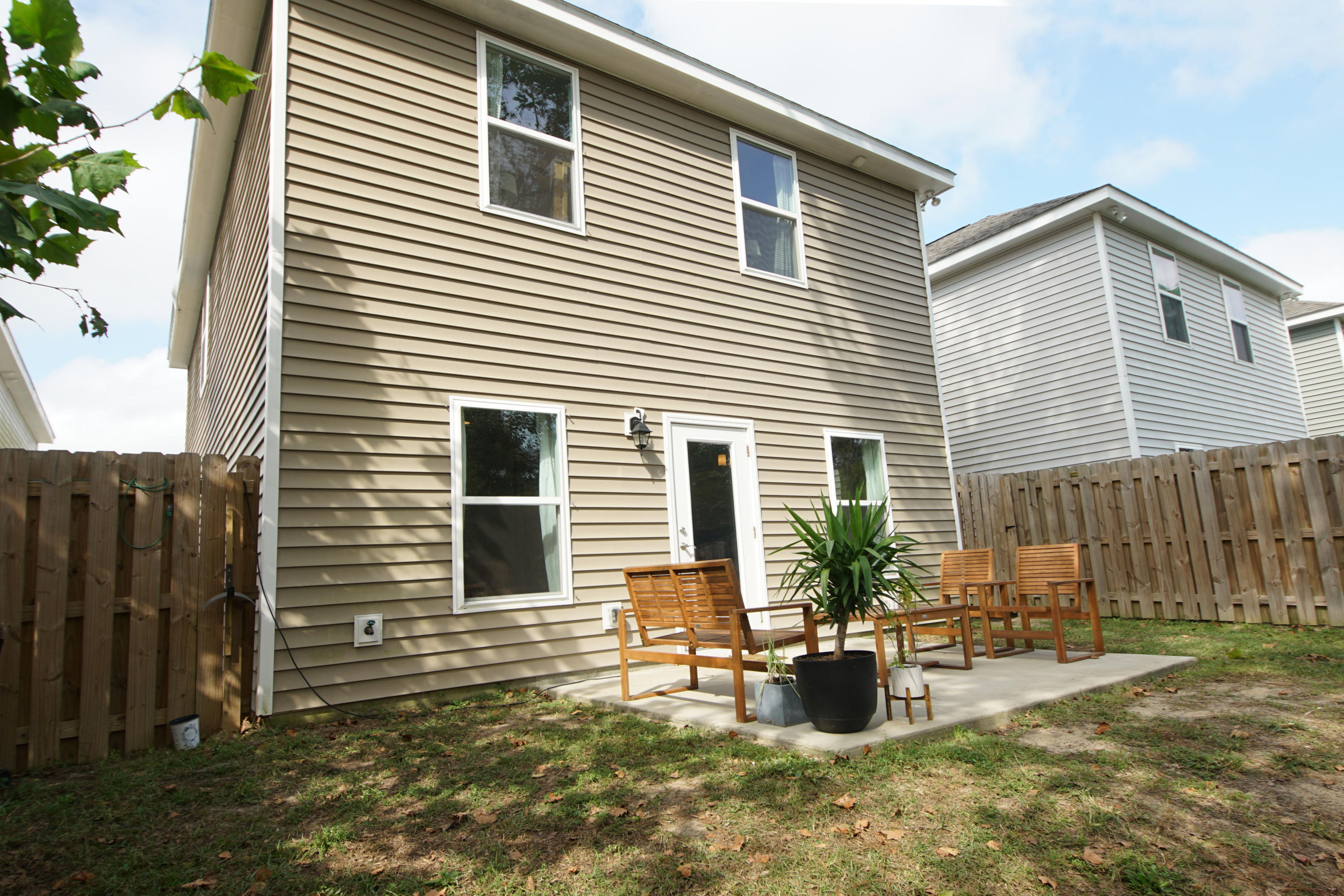 CARONDOLET T/H - Residential