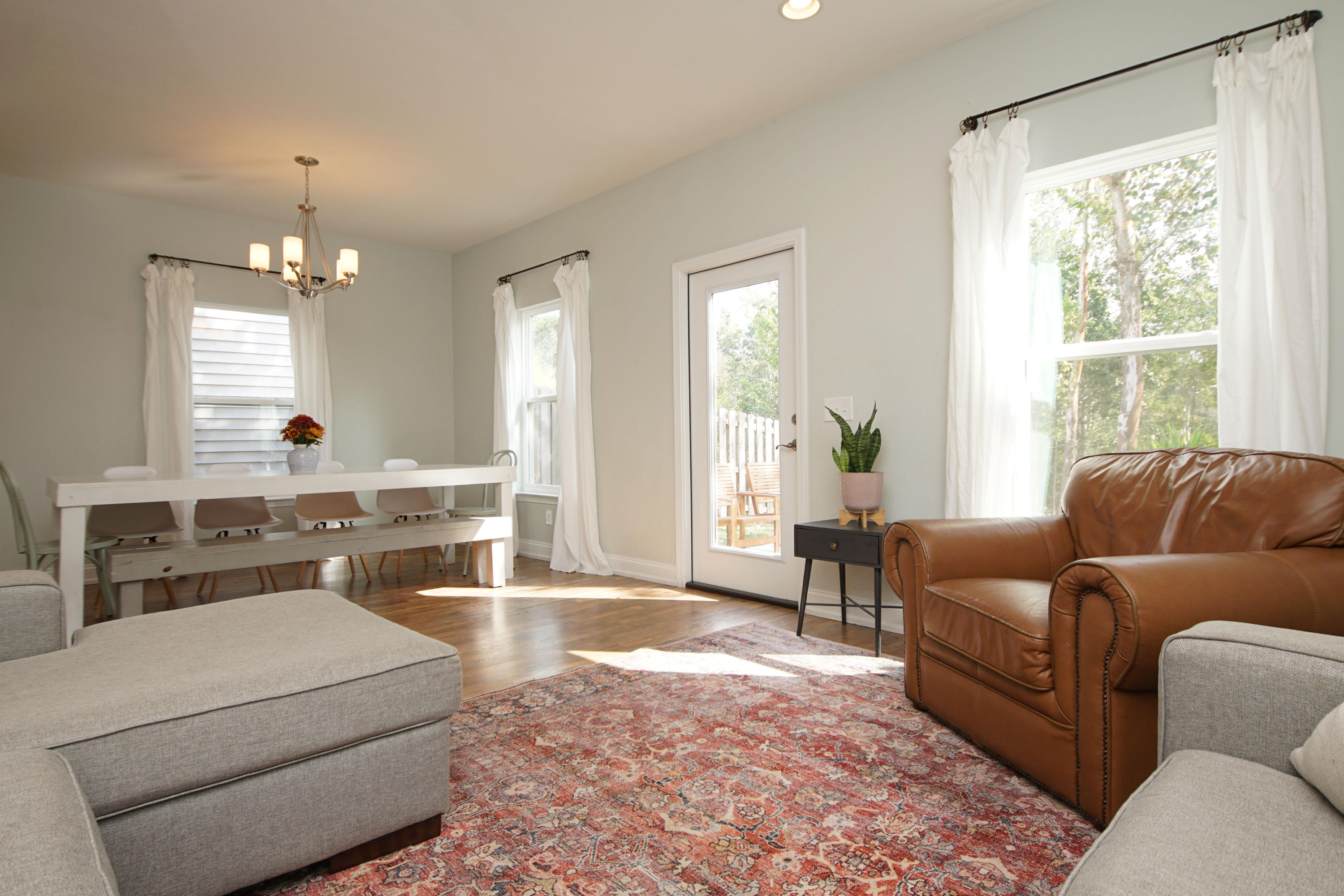 CARONDOLET T/H - Residential