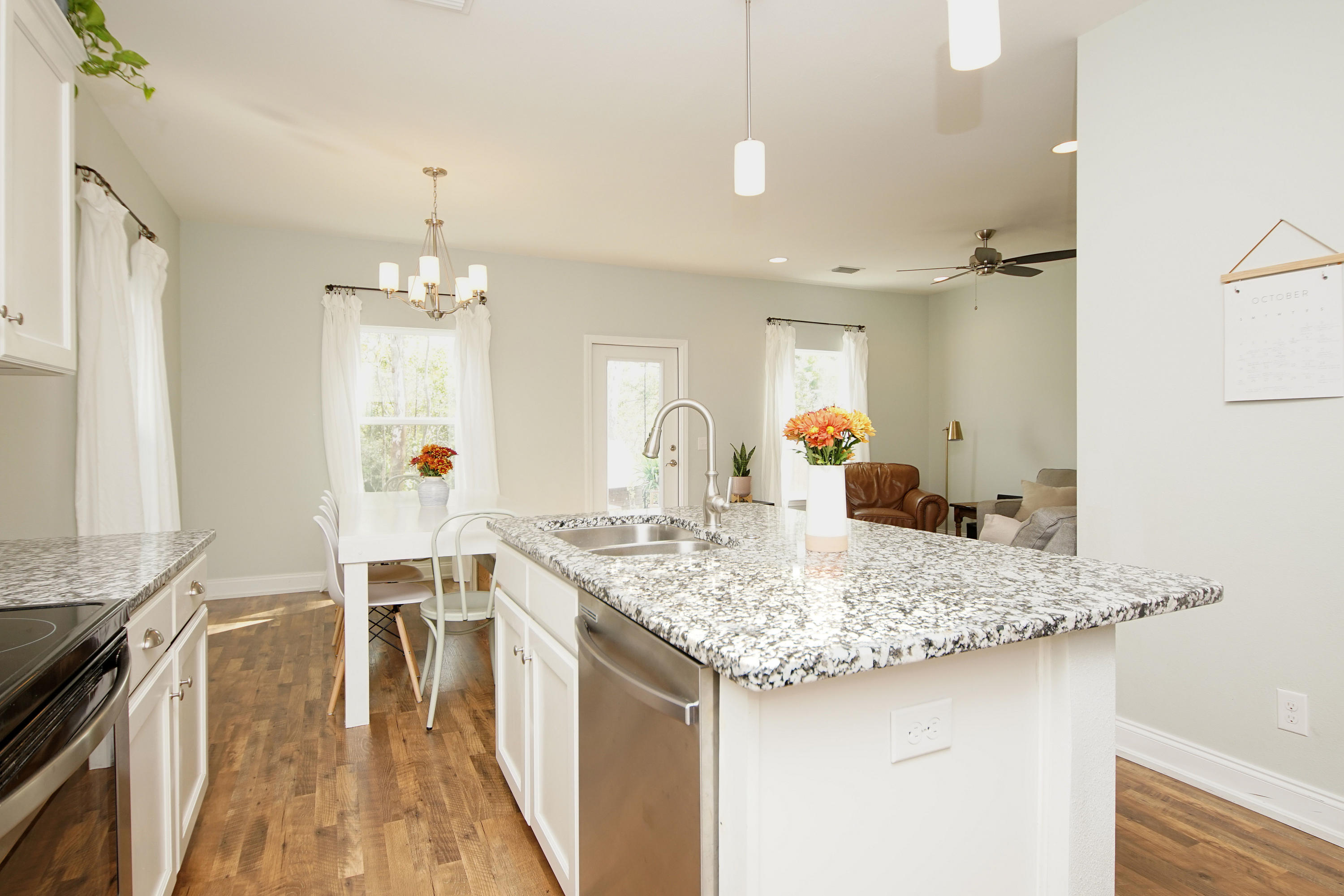 CARONDOLET T/H - Residential