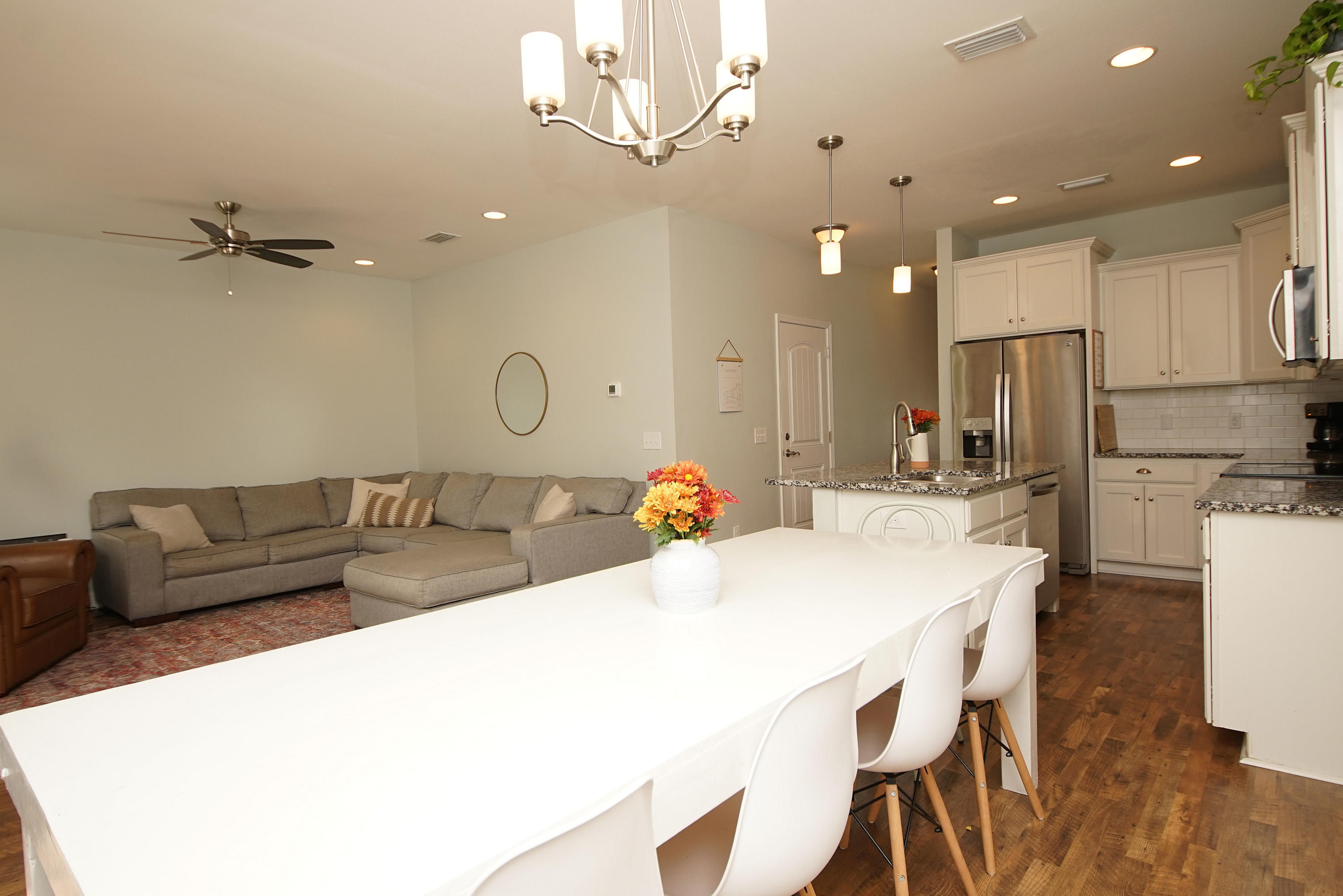 CARONDOLET T/H - Residential