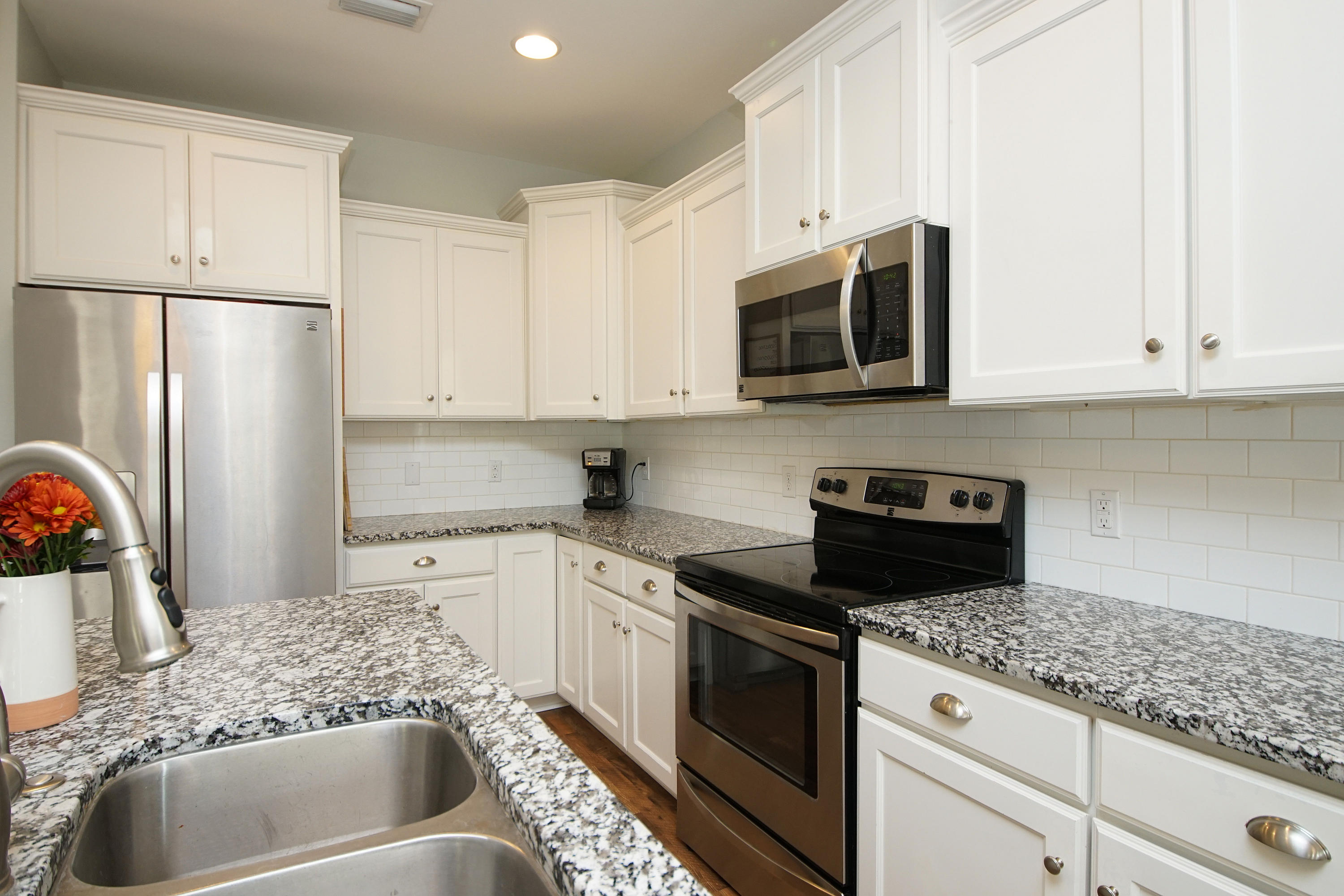 CARONDOLET T/H - Residential