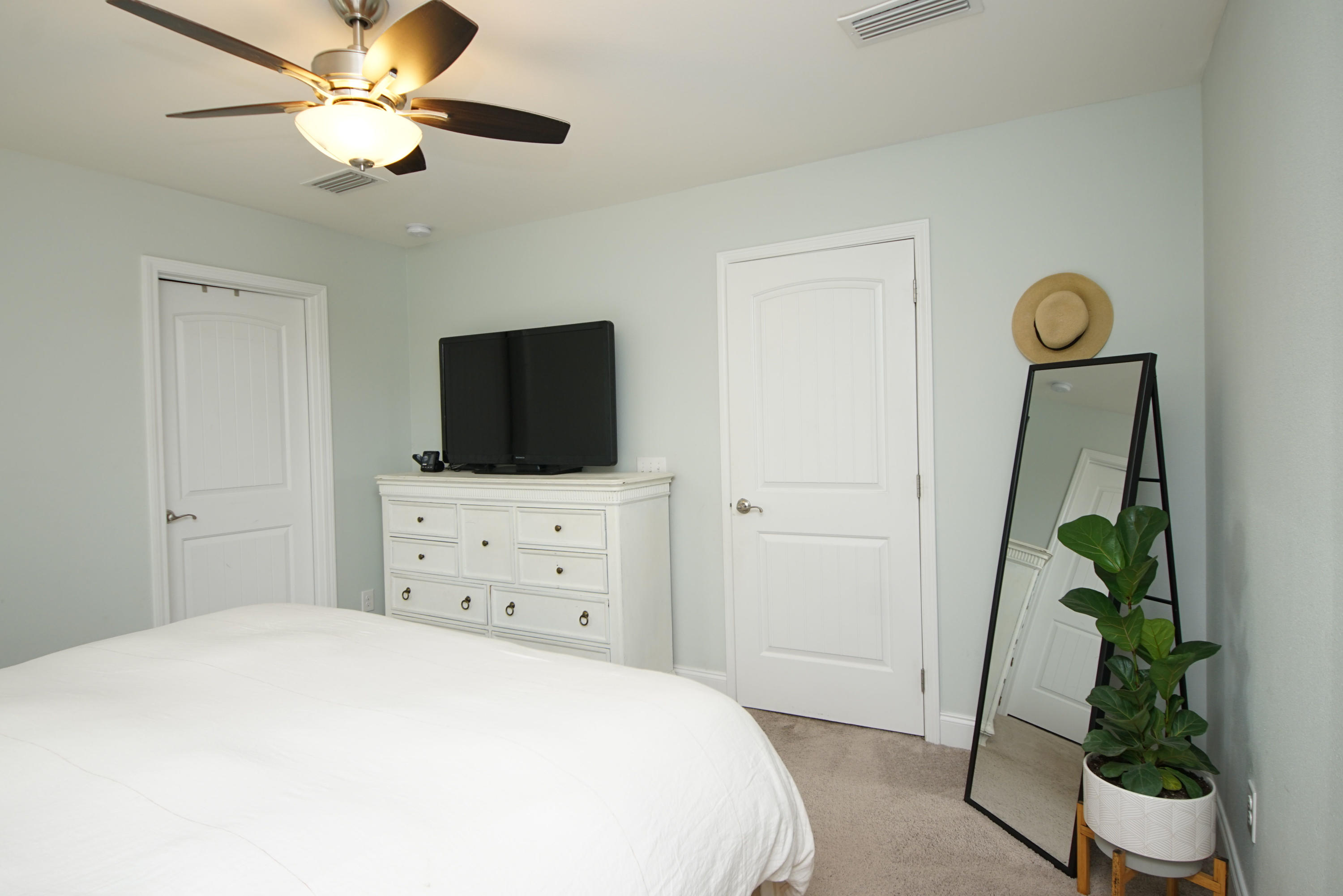 CARONDOLET T/H - Residential