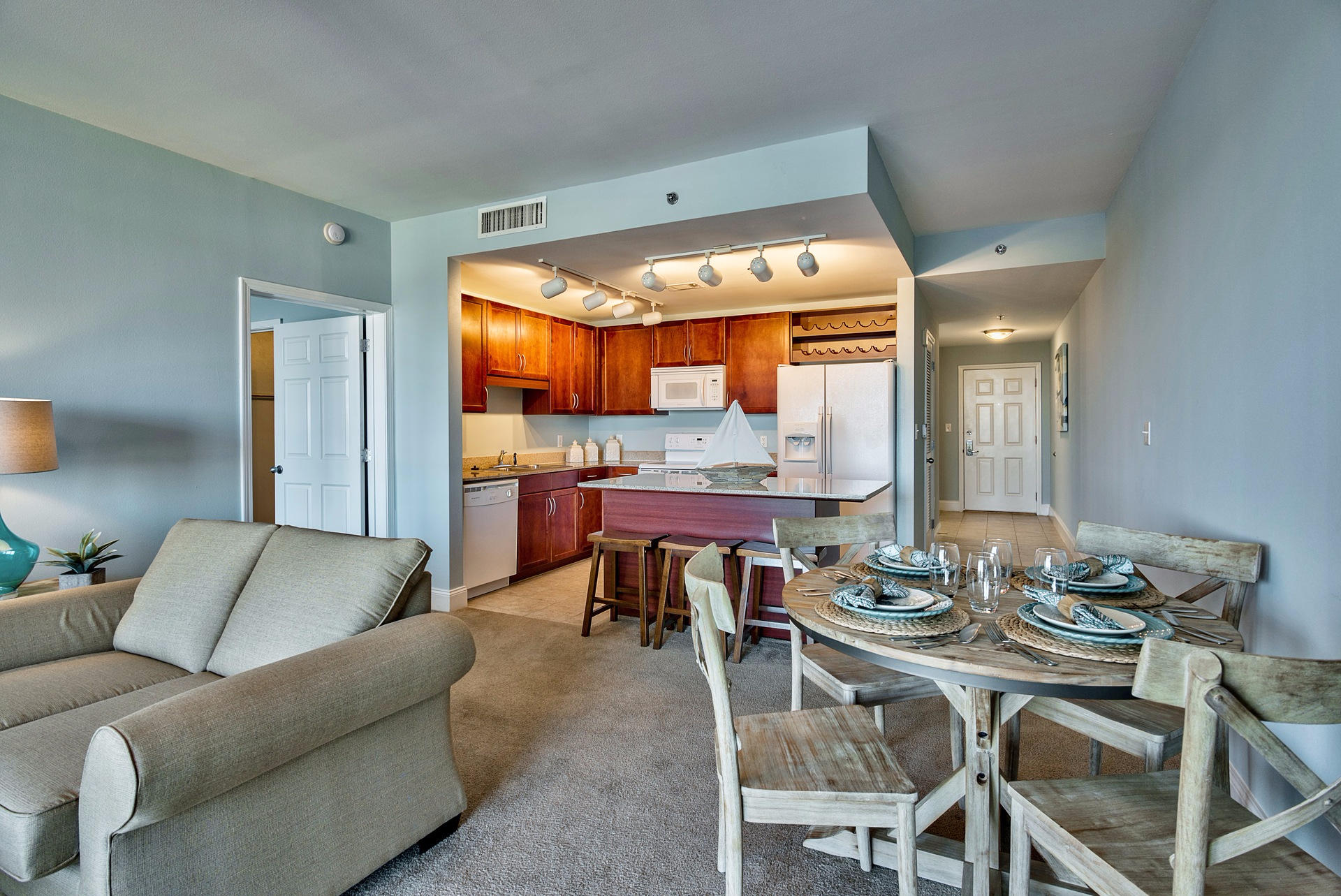 Laketown Wharf - Residential