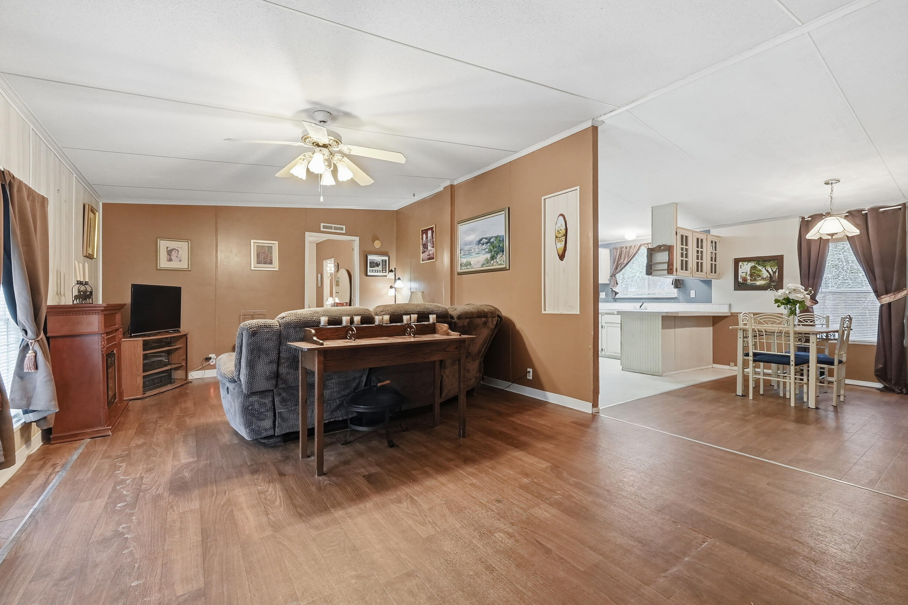 METES & BOUNDS - Residential