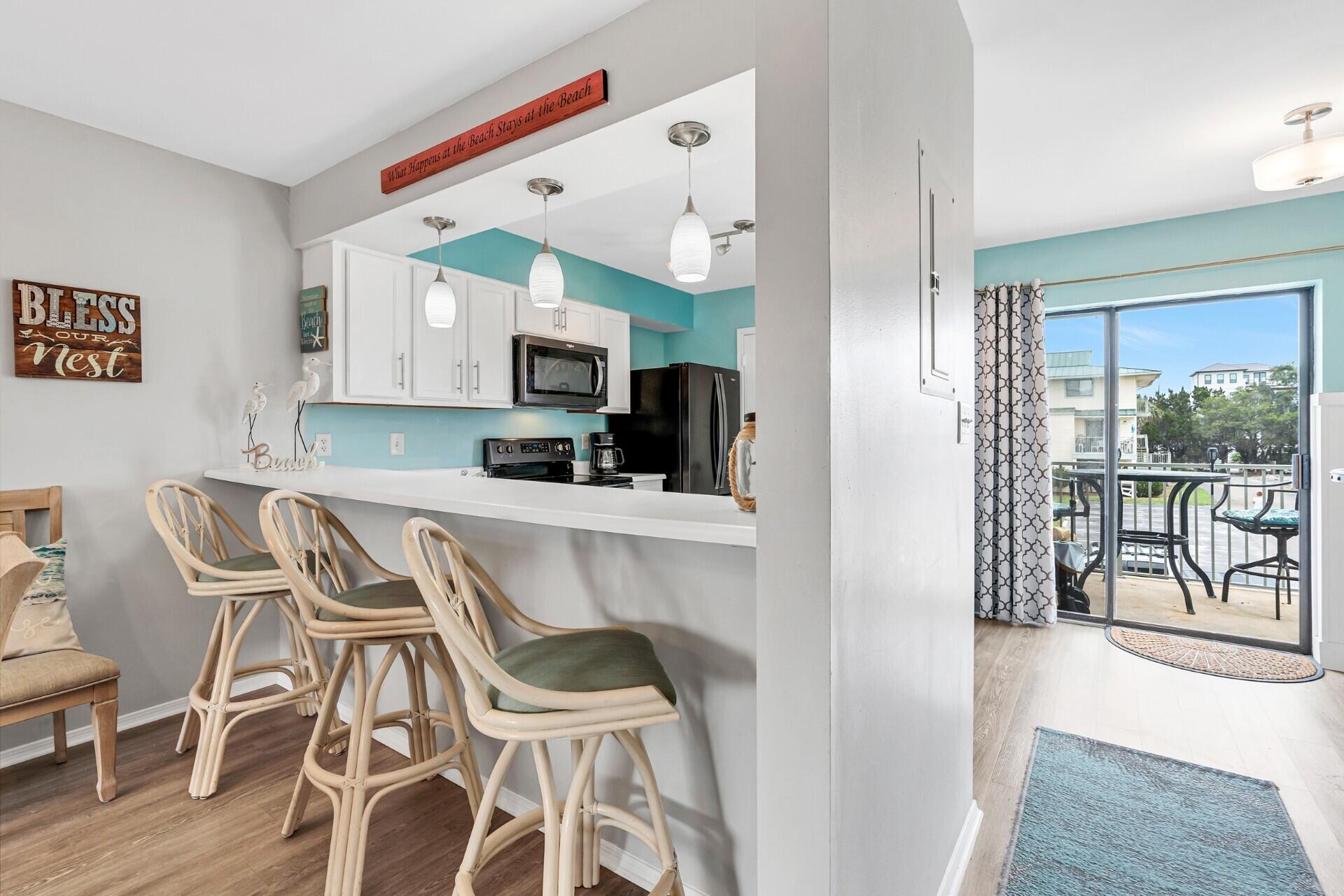 SANDPRINTS CONDO - Residential Lease