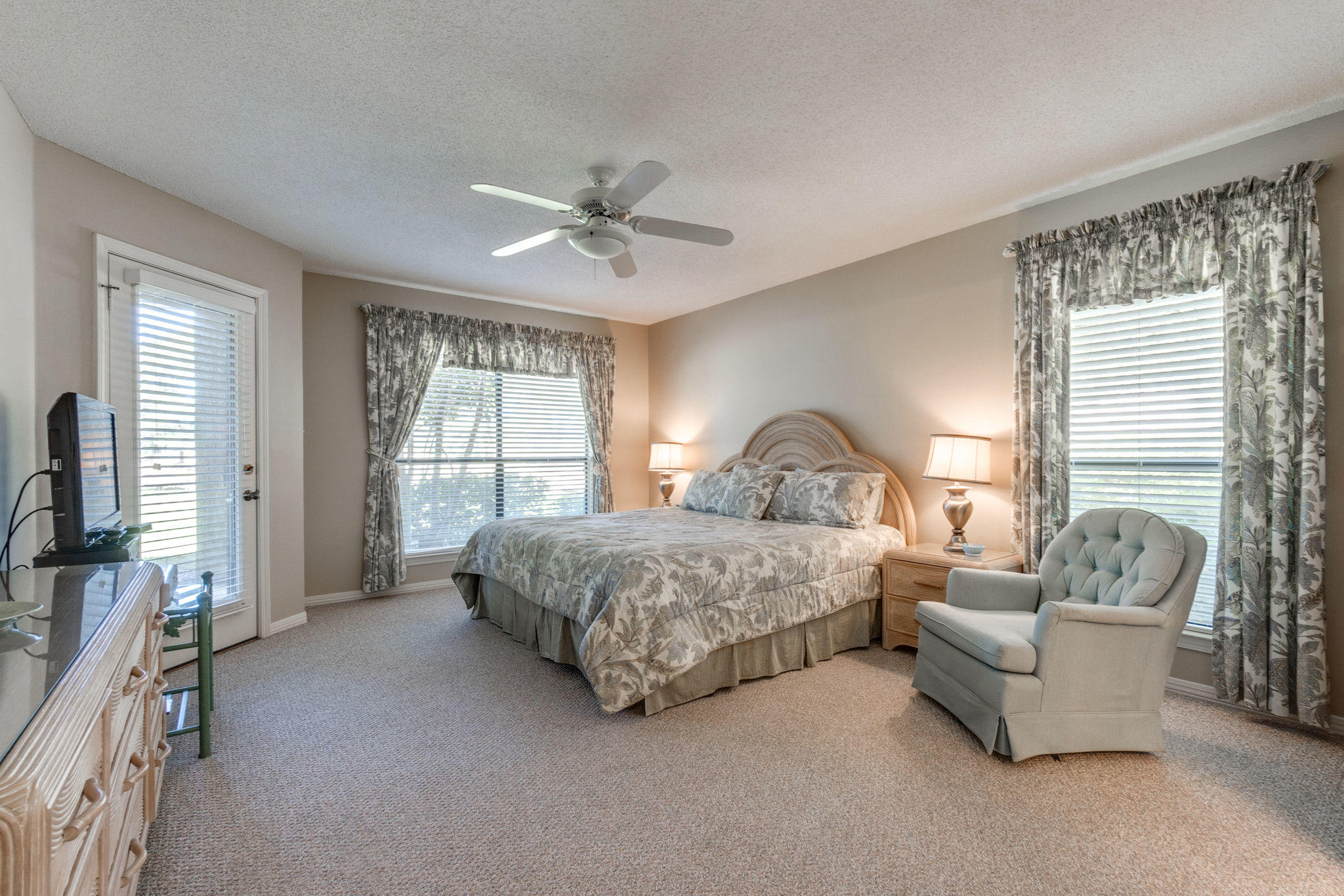 SEASCAPE CONDO phase 8A - Residential