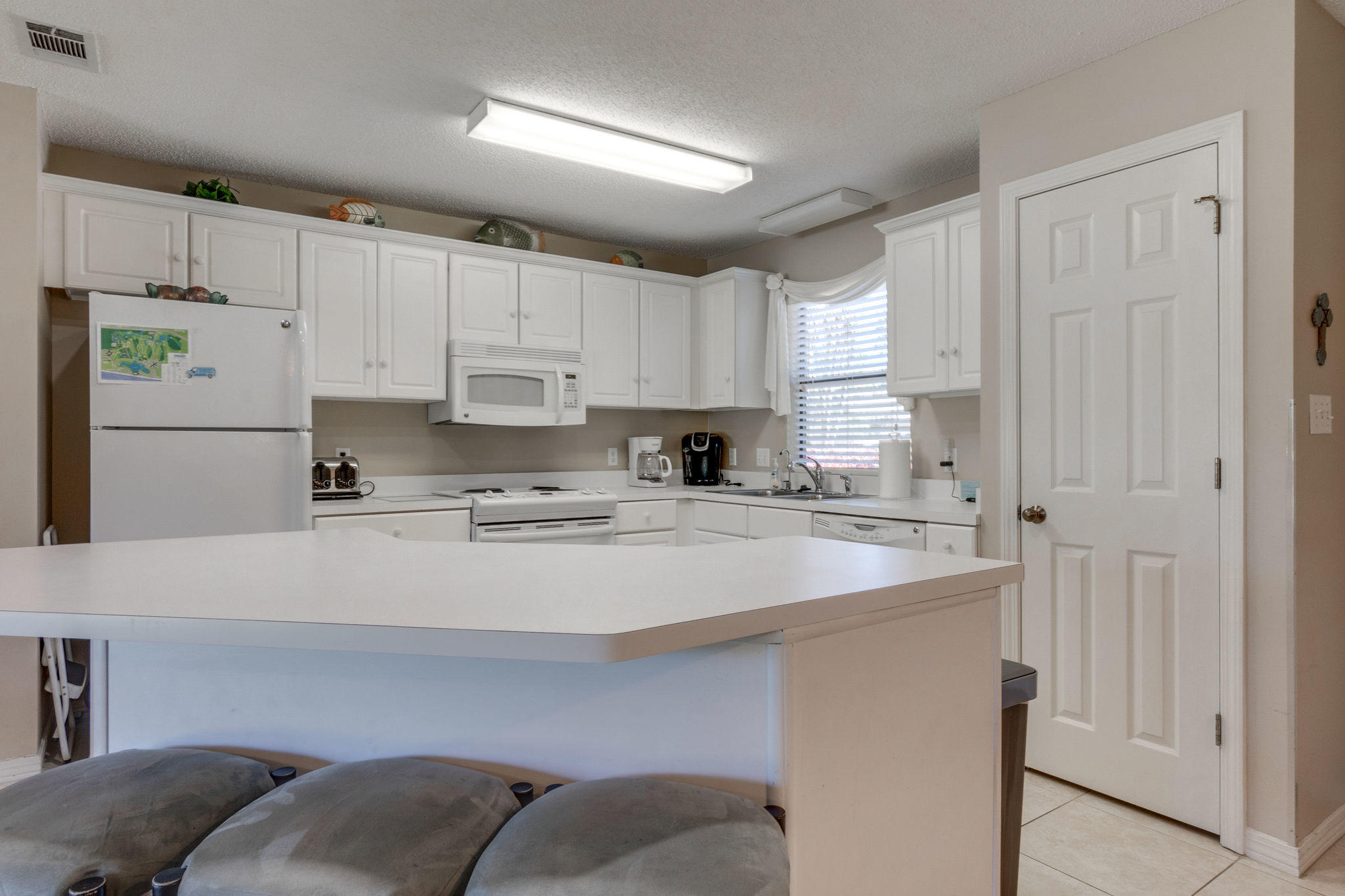 SEASCAPE CONDO phase 8A - Residential