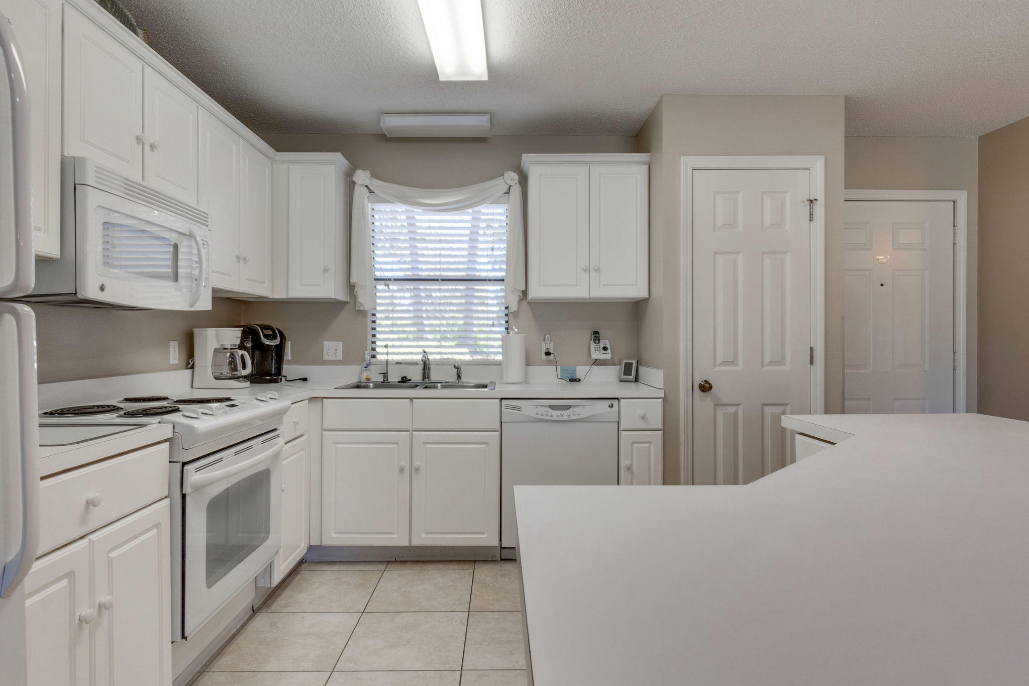 SEASCAPE CONDO phase 8A - Residential