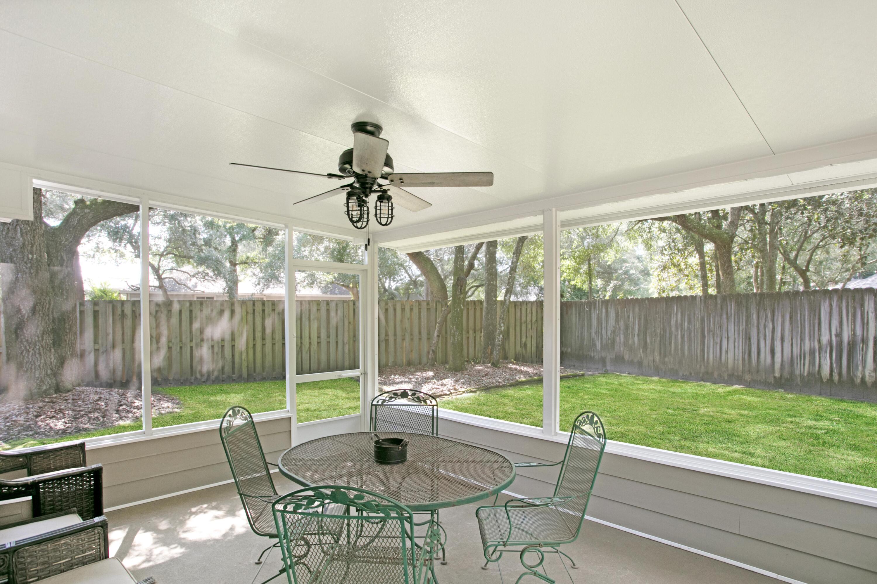 PARKWOOD ESTATES PH 2 BLUEWATER BAY - Residential