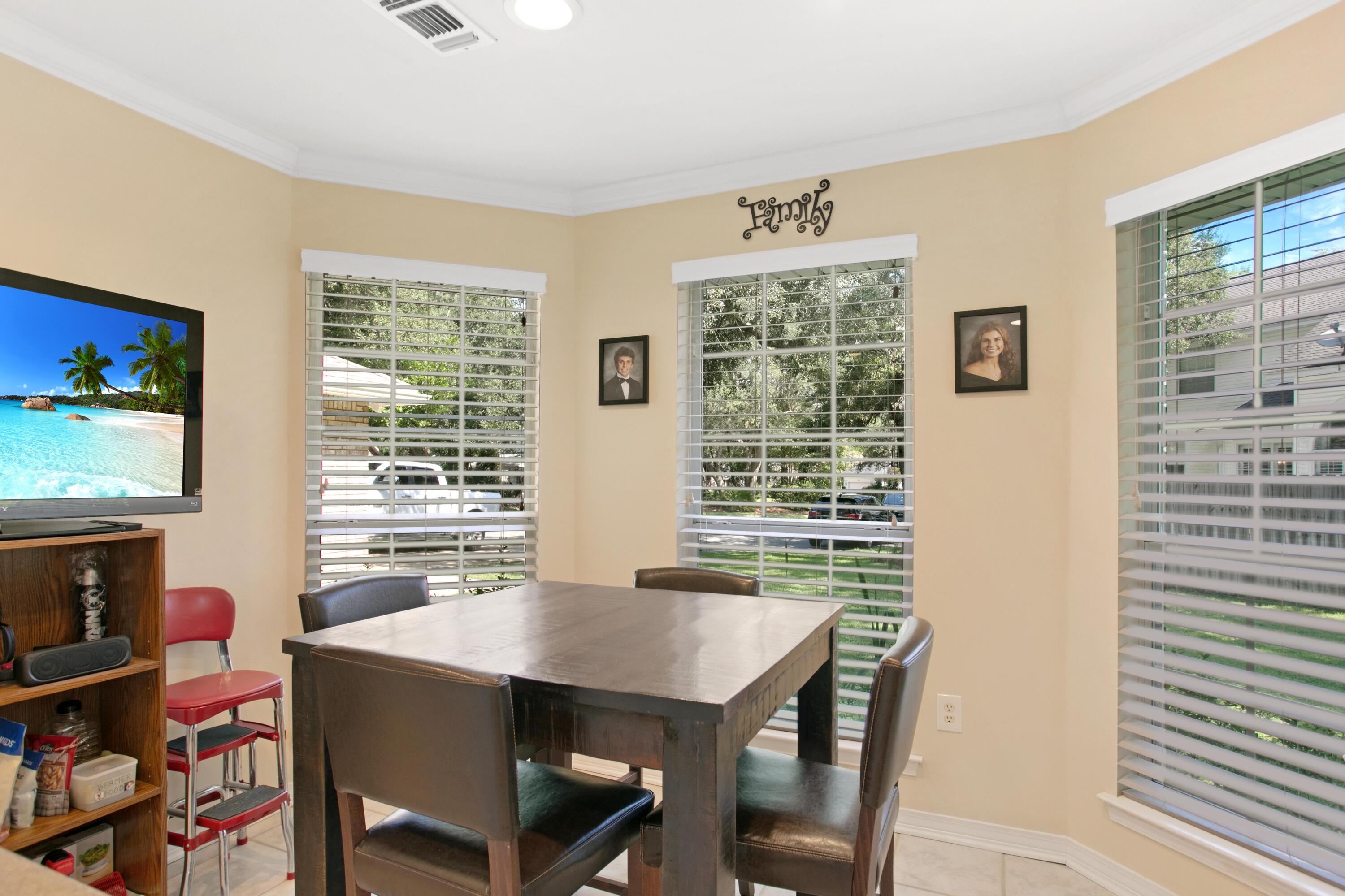 PARKWOOD ESTATES PH 2 BLUEWATER BAY - Residential