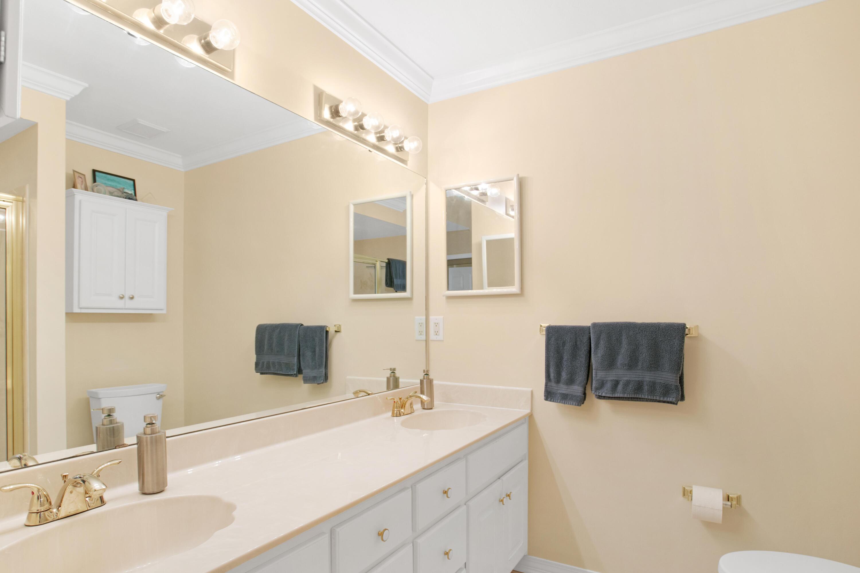 PARKWOOD ESTATES PH 2 BLUEWATER BAY - Residential