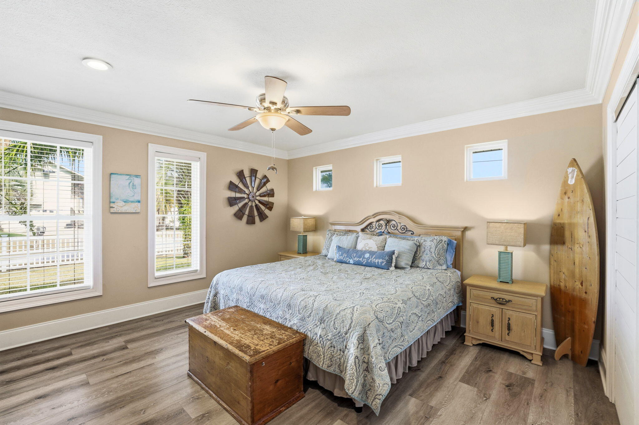 HOLIDAY BEACH UNIT 07 - Residential