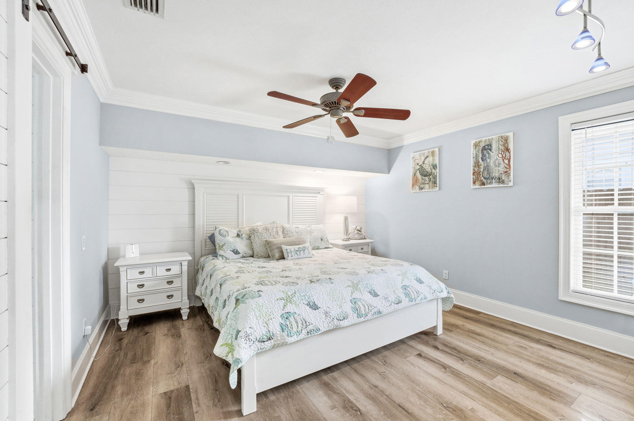 HOLIDAY BEACH UNIT 07 - Residential