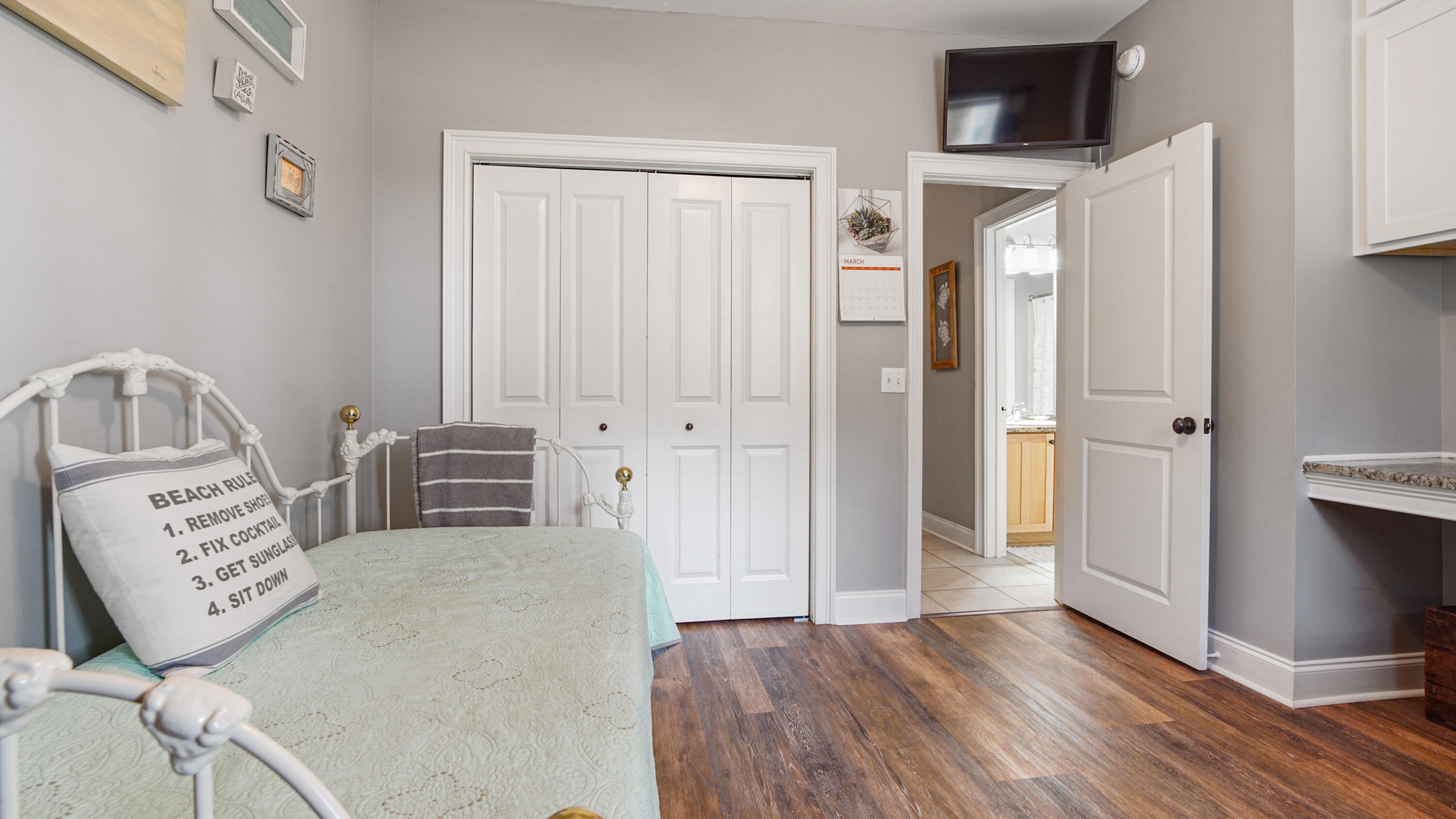 TOPSAIL VILLAGE - Residential