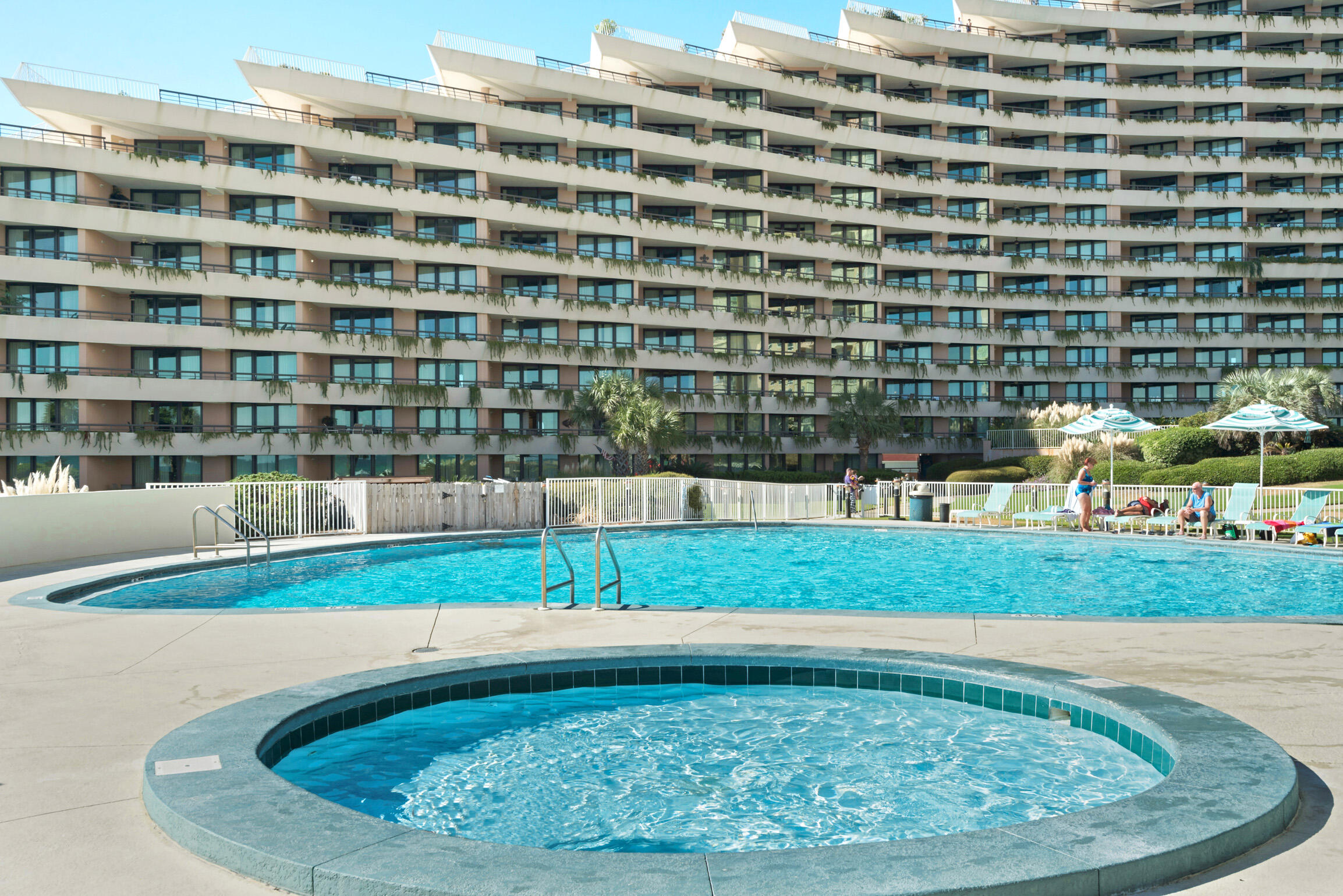 EDGEWATER BEACH CONDO PH 1 - Residential