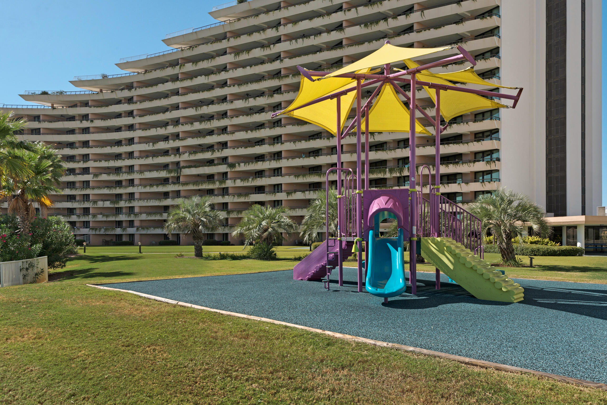 EDGEWATER BEACH CONDO PH 1 - Residential