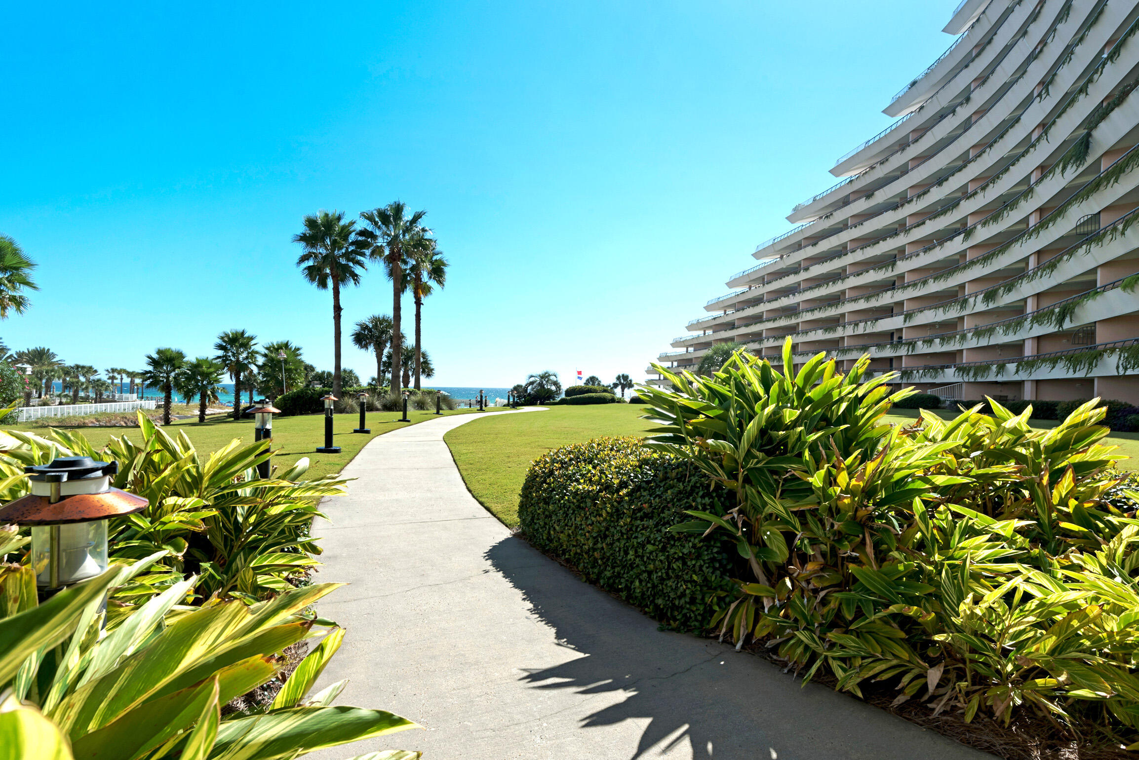 EDGEWATER BEACH CONDO PH 1 - Residential