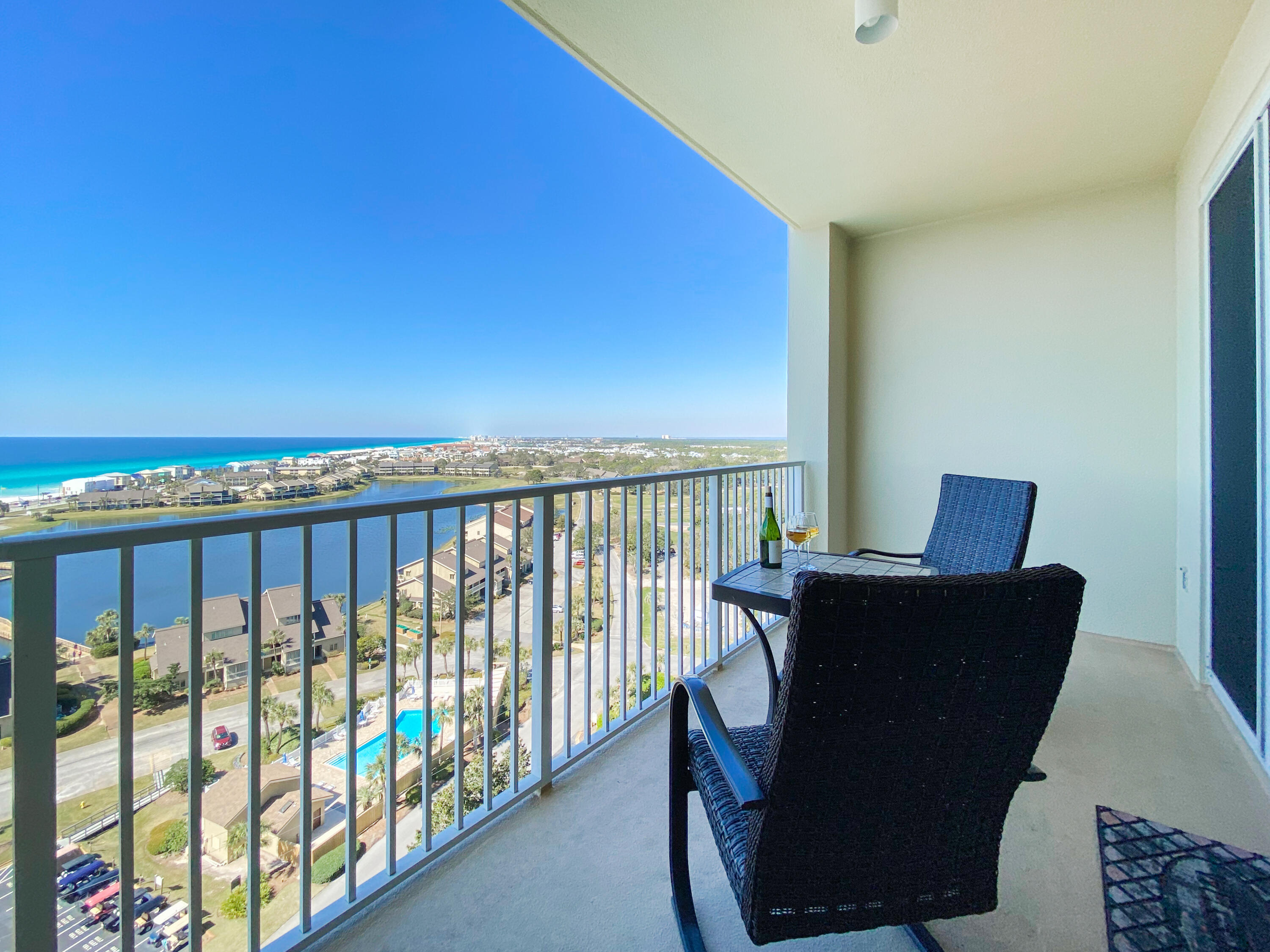 ARIEL DUNES II - Residential