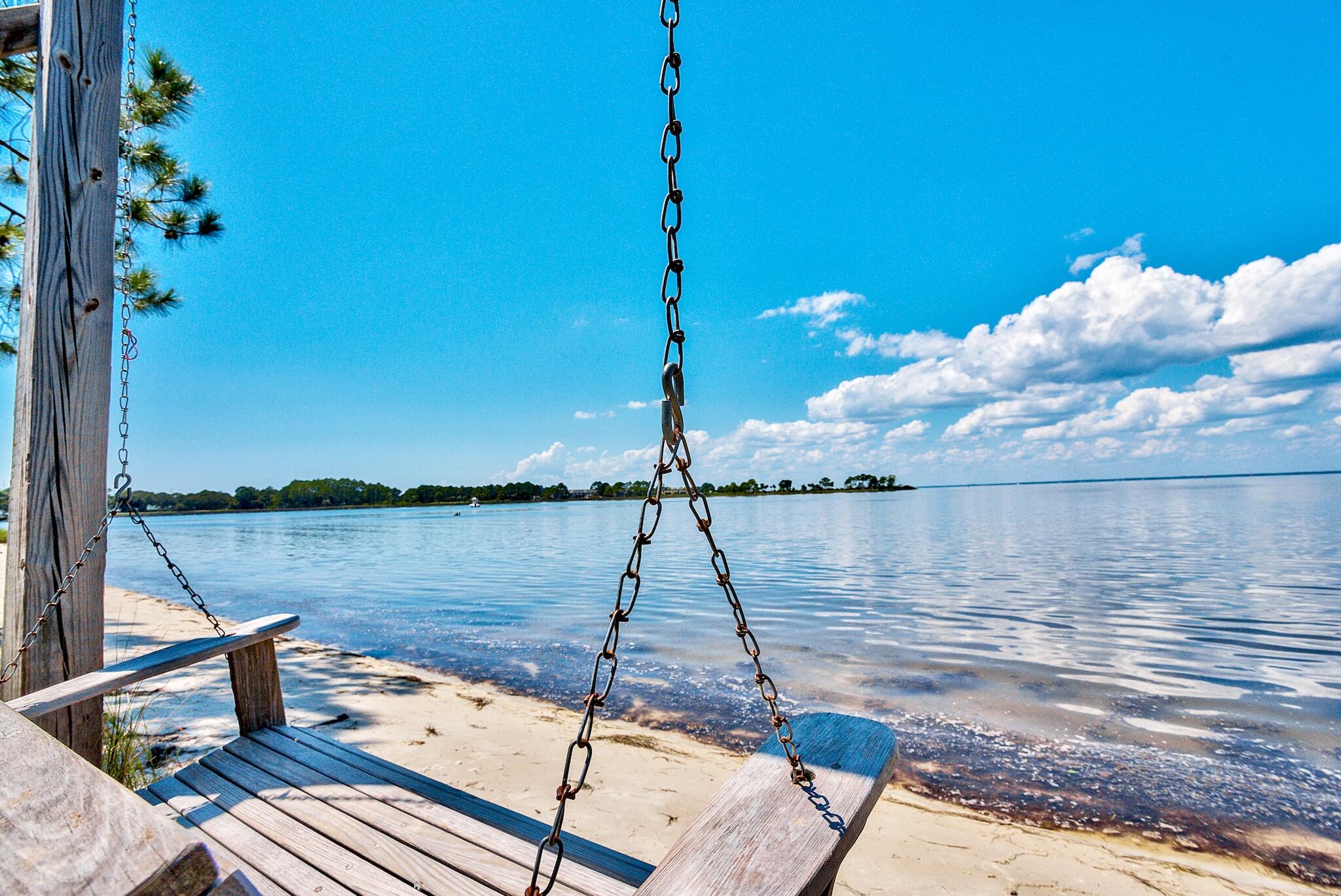 CRYSTAL LAKE AT SANDESTIN - Residential
