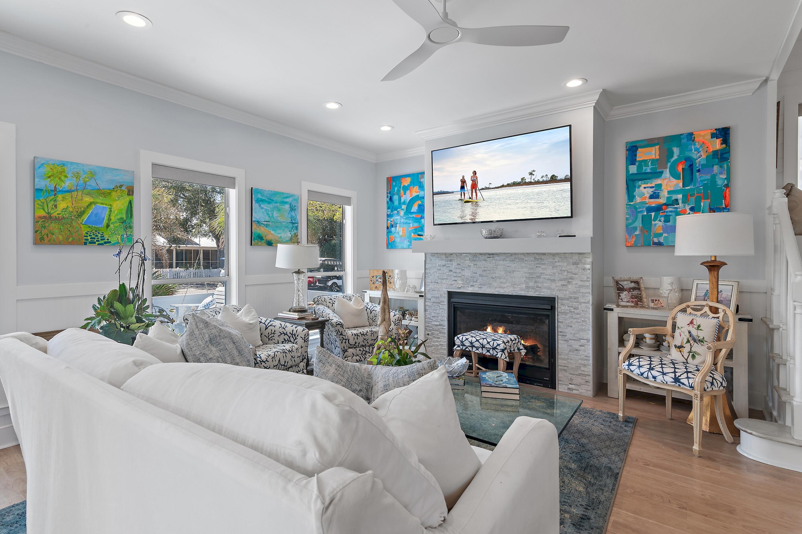 CRYSTAL LAKE AT SANDESTIN - Residential