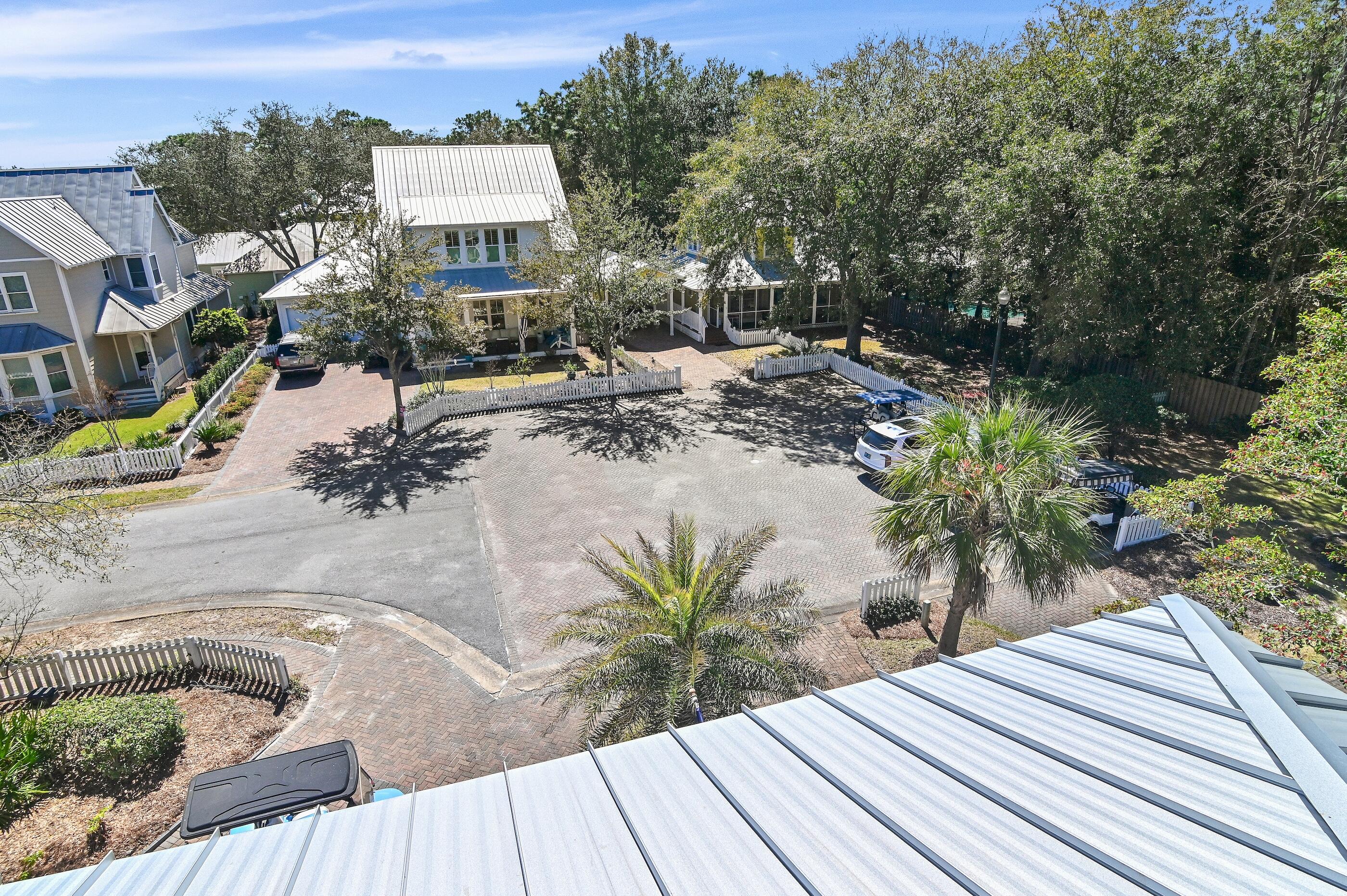 CRYSTAL LAKE AT SANDESTIN - Residential