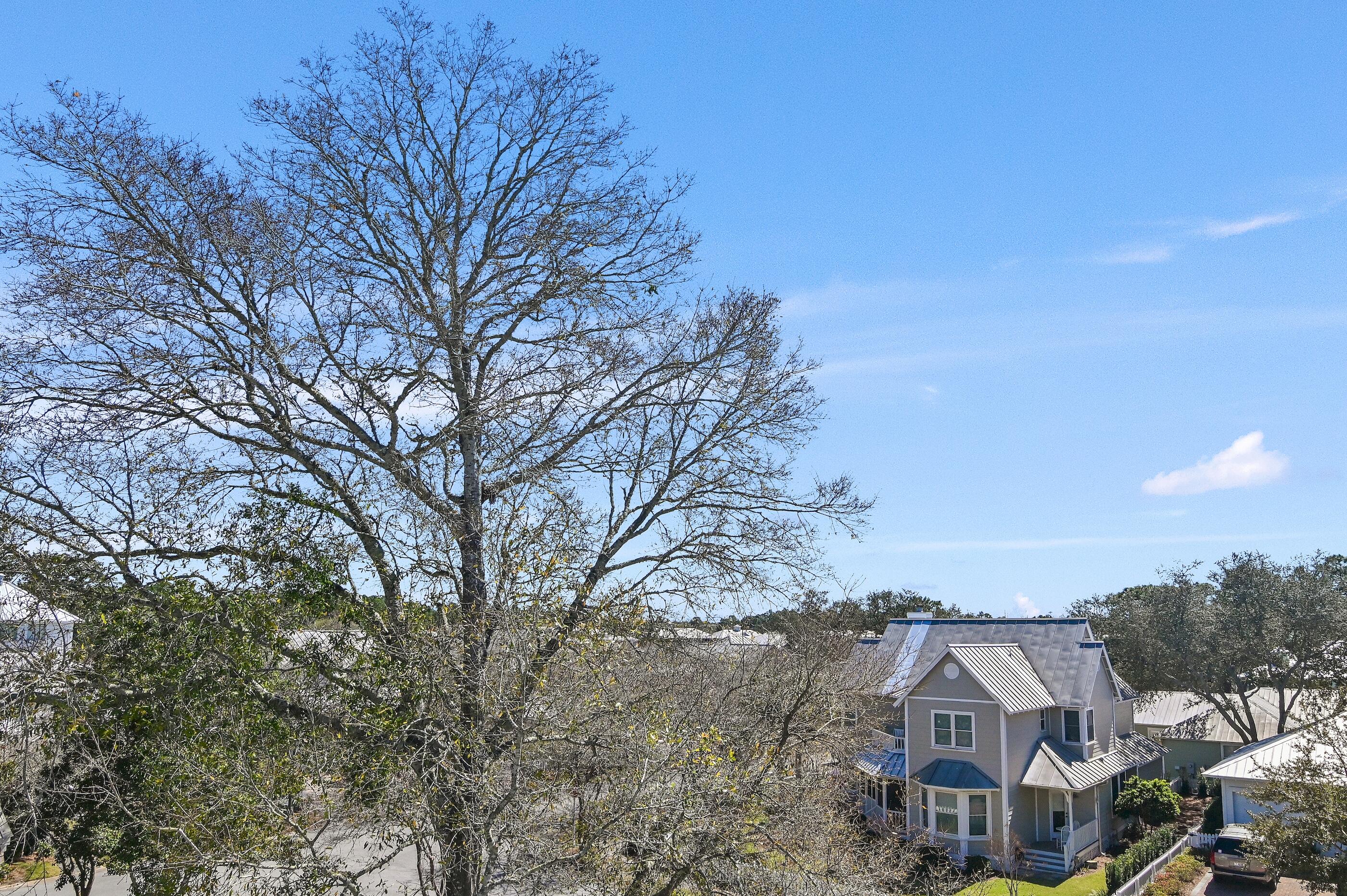 CRYSTAL LAKE AT SANDESTIN - Residential