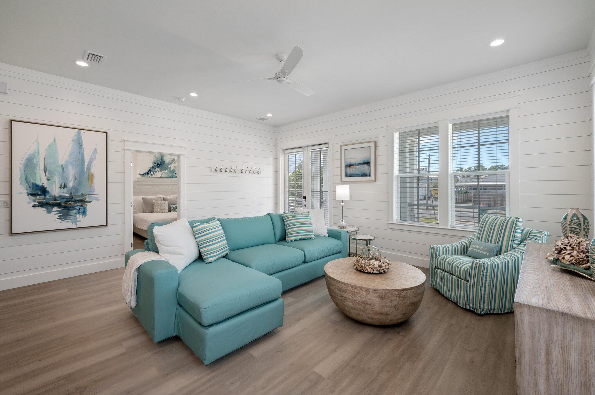 EASTERN LAKE S/D - Residential