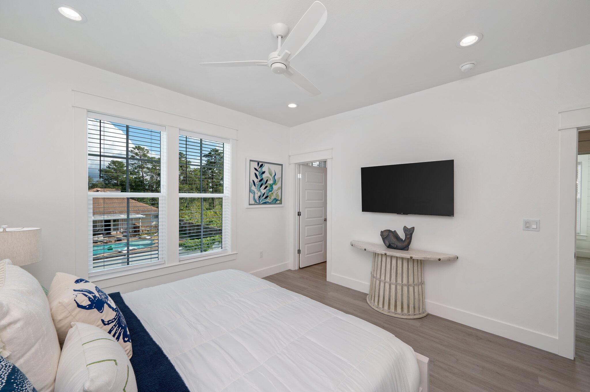 EASTERN LAKE S/D - Residential