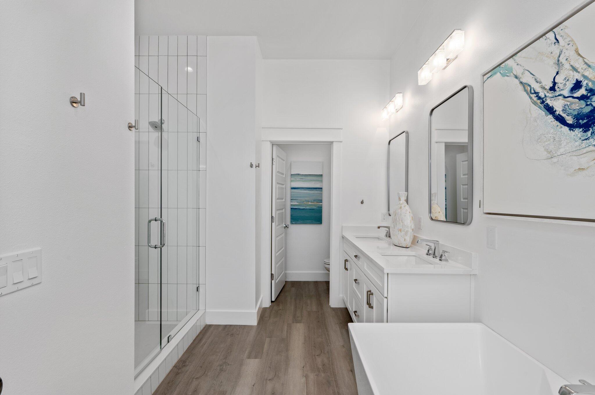 EASTERN LAKE S/D - Residential