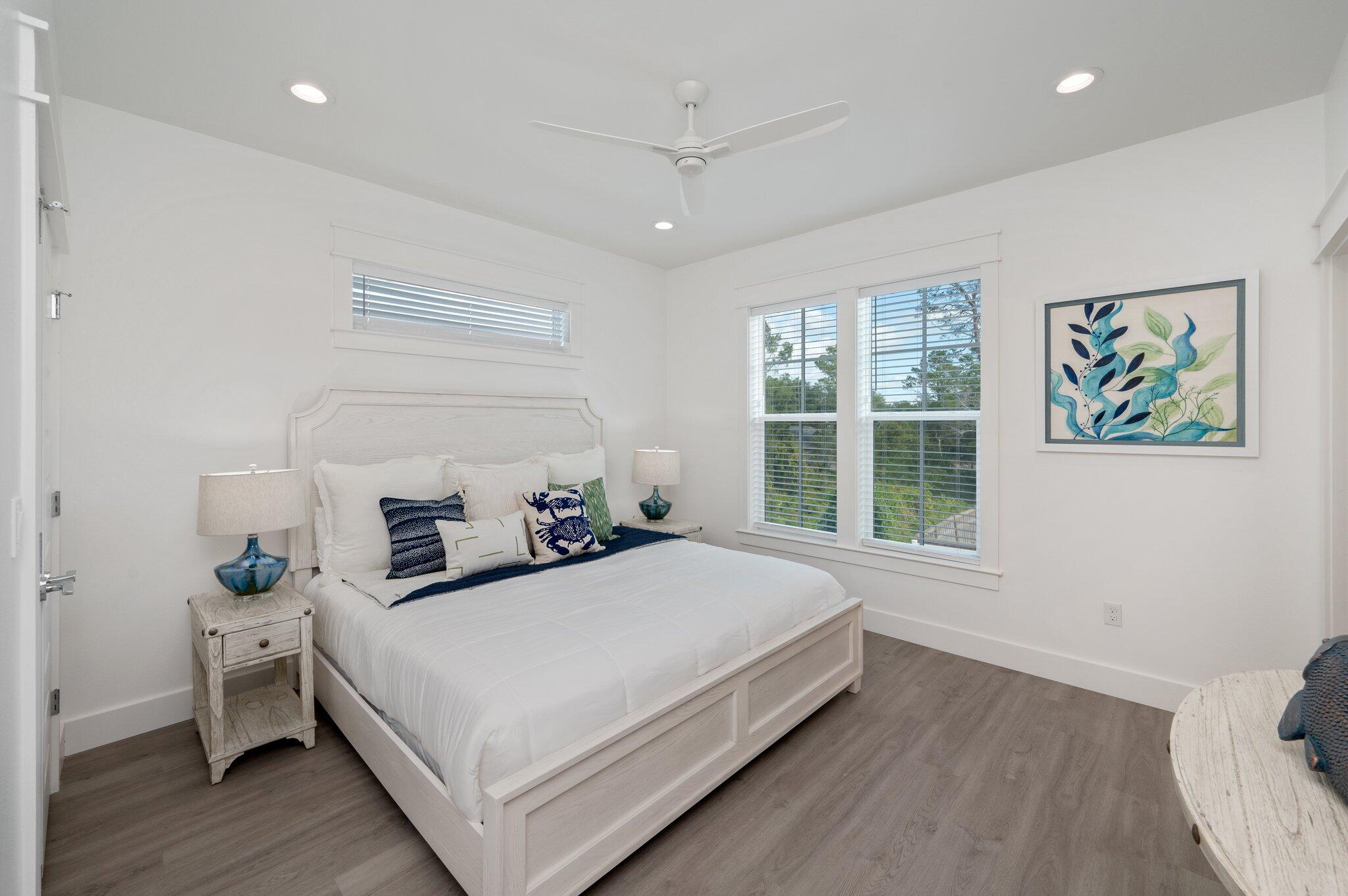 EASTERN LAKE S/D - Residential