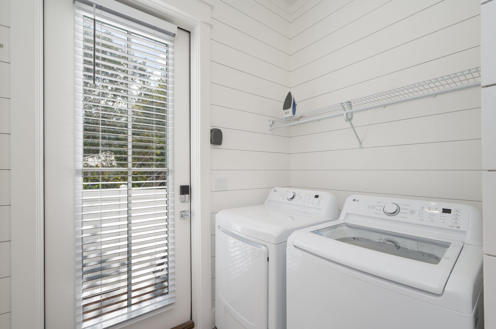 EASTERN LAKE S/D - Residential