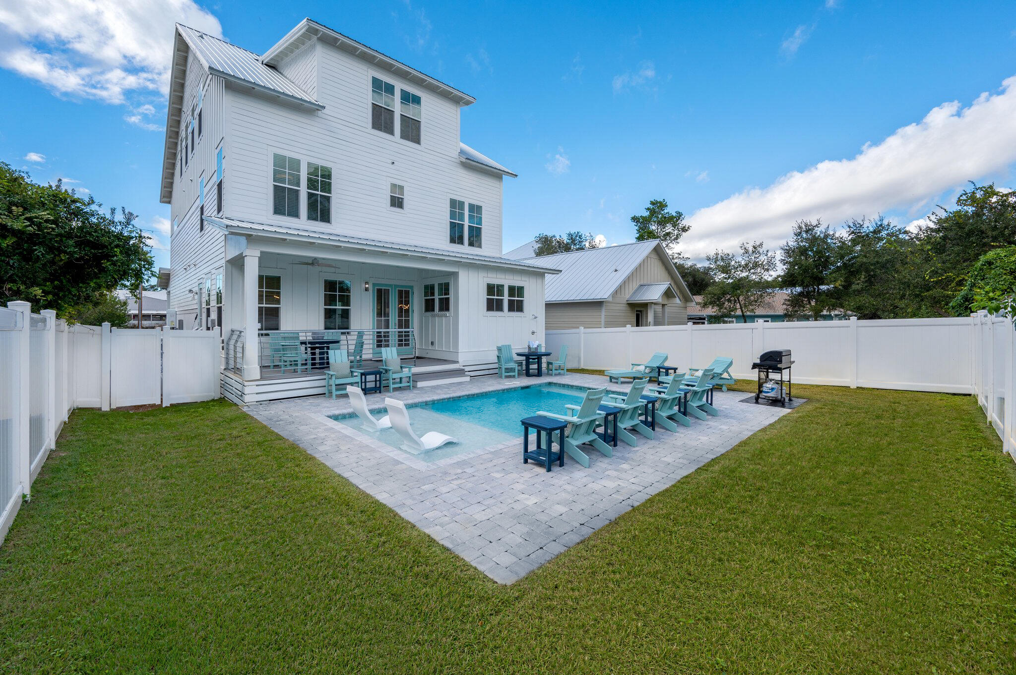 EASTERN LAKE S/D - Residential