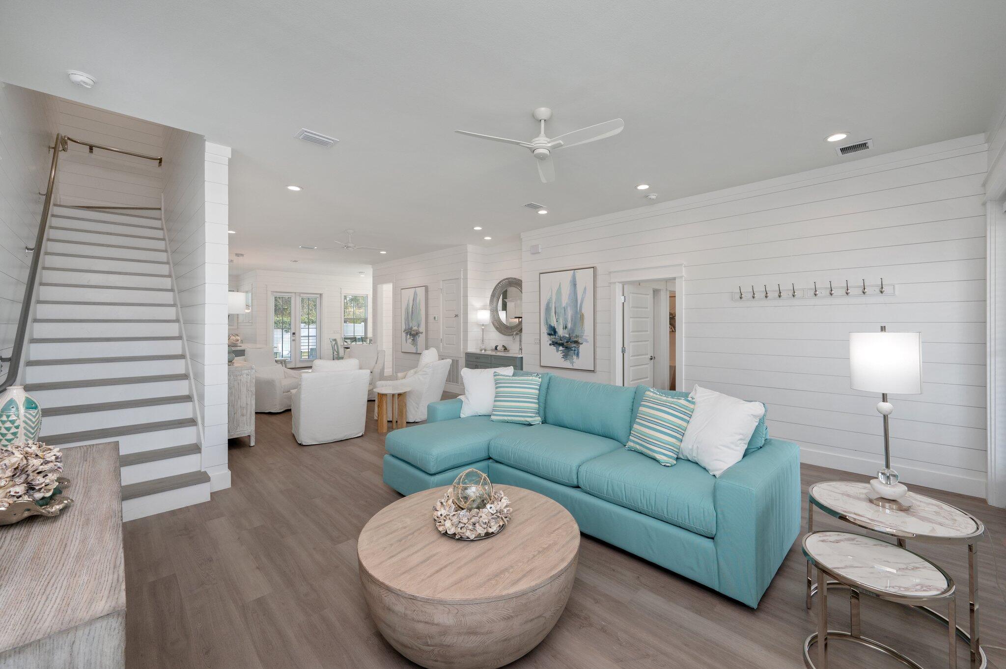 EASTERN LAKE S/D - Residential