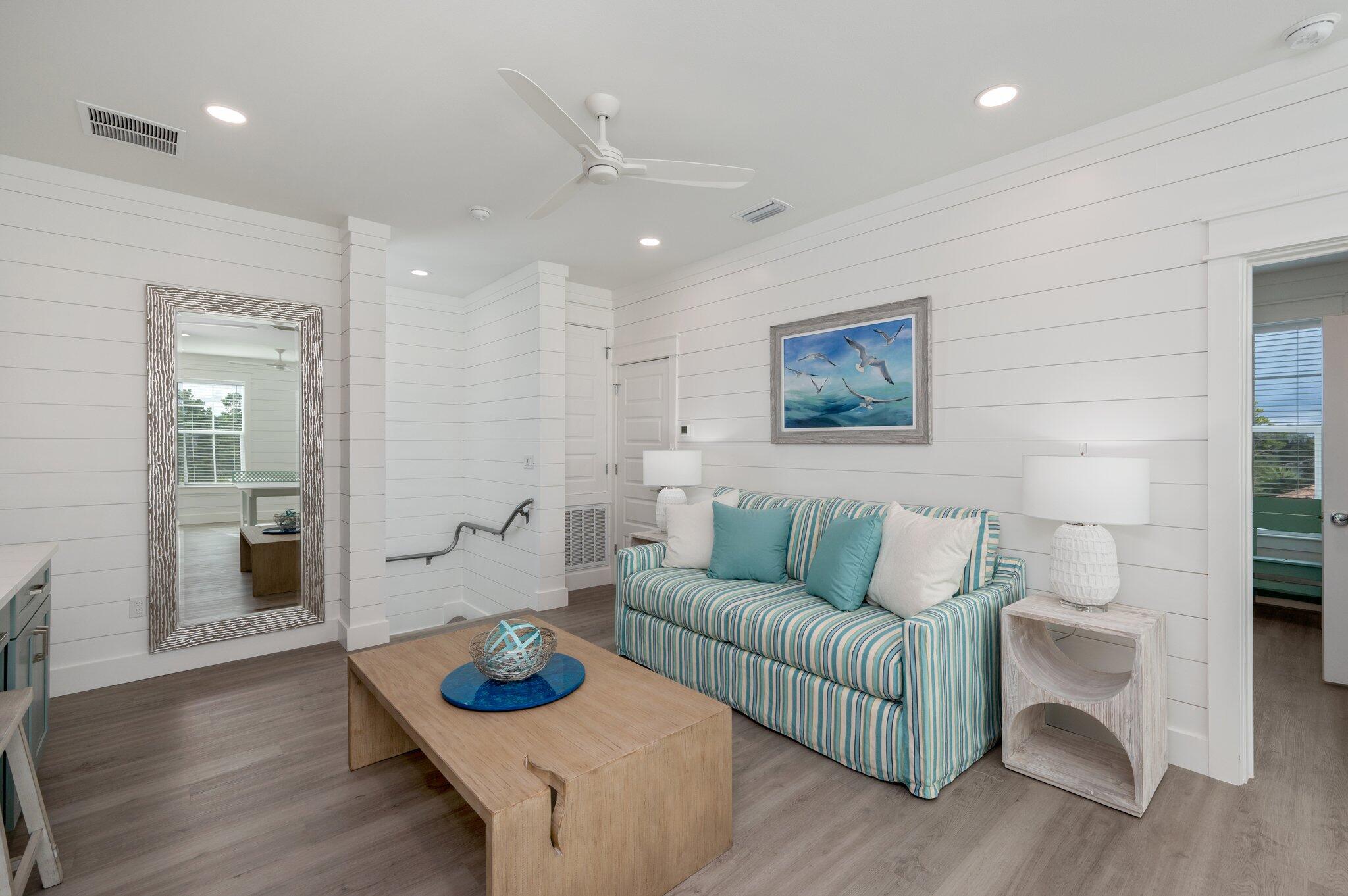 EASTERN LAKE S/D - Residential