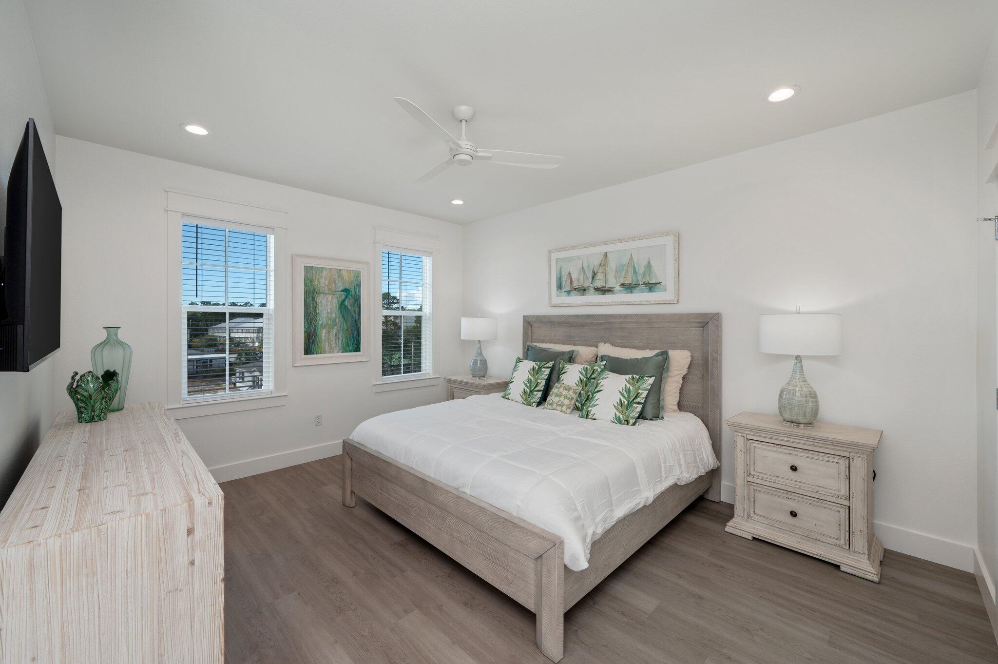 EASTERN LAKE S/D - Residential