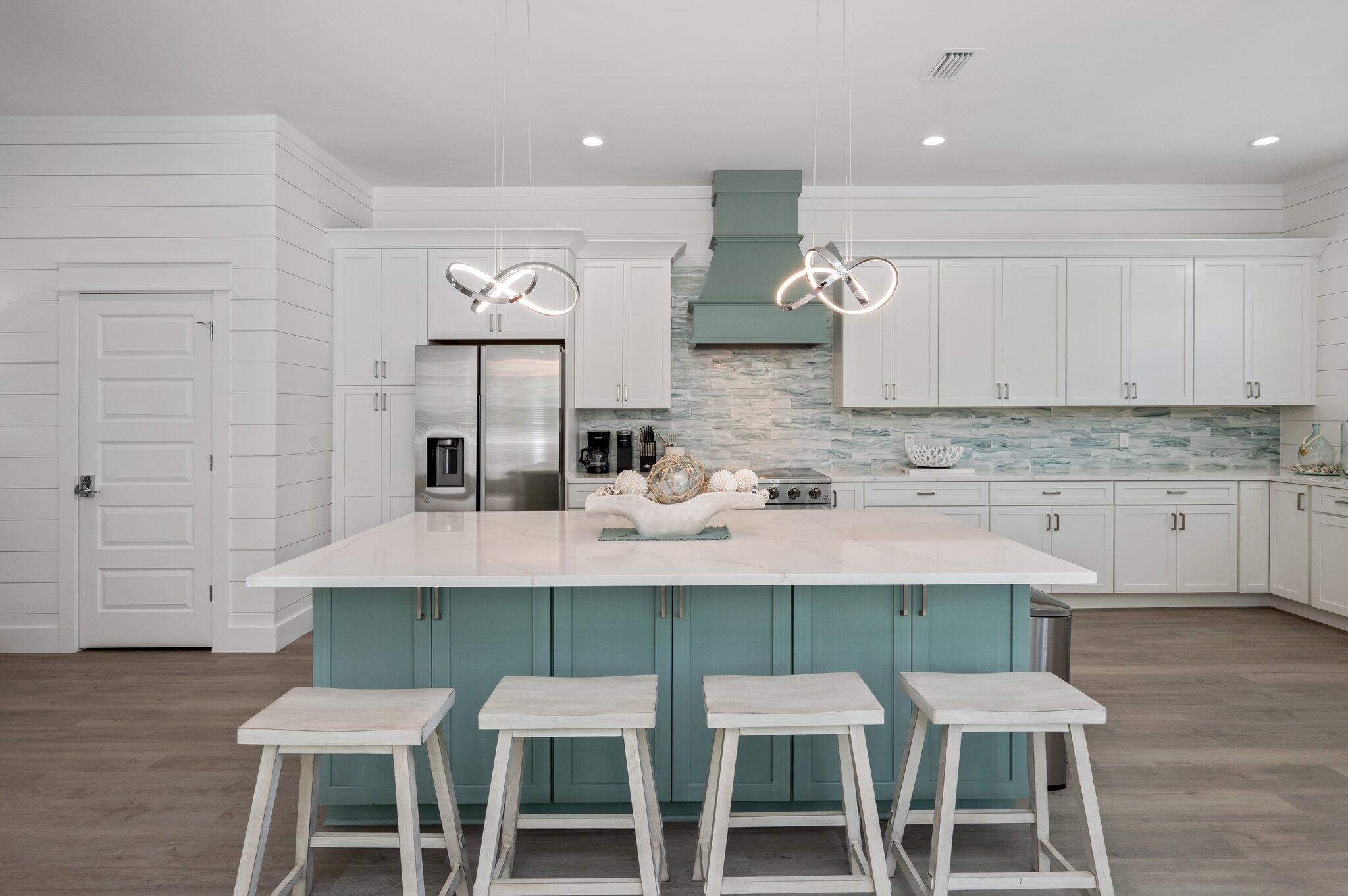 EASTERN LAKE S/D - Residential