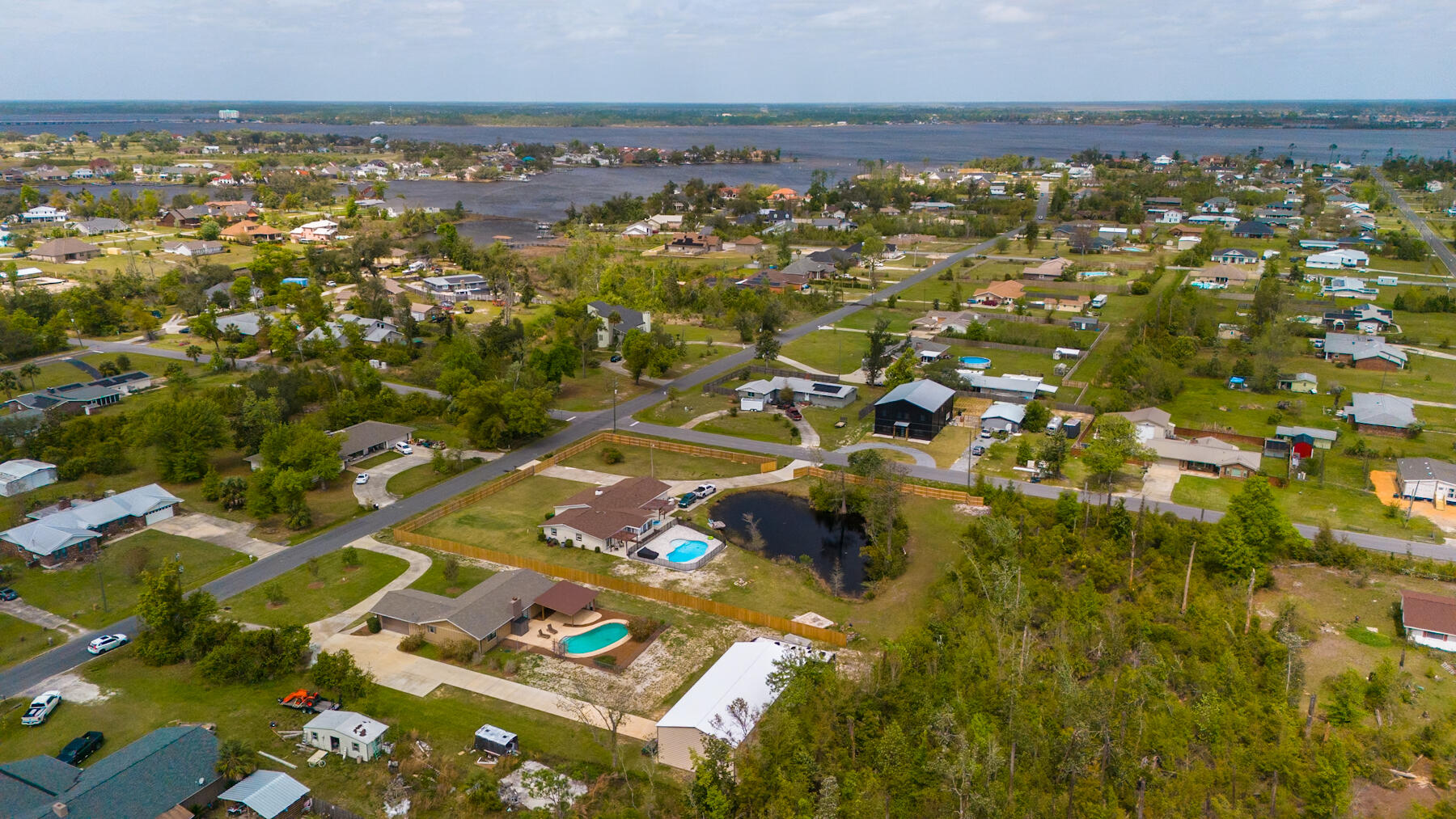 NO RECORDED SUBDIVISION - Residential