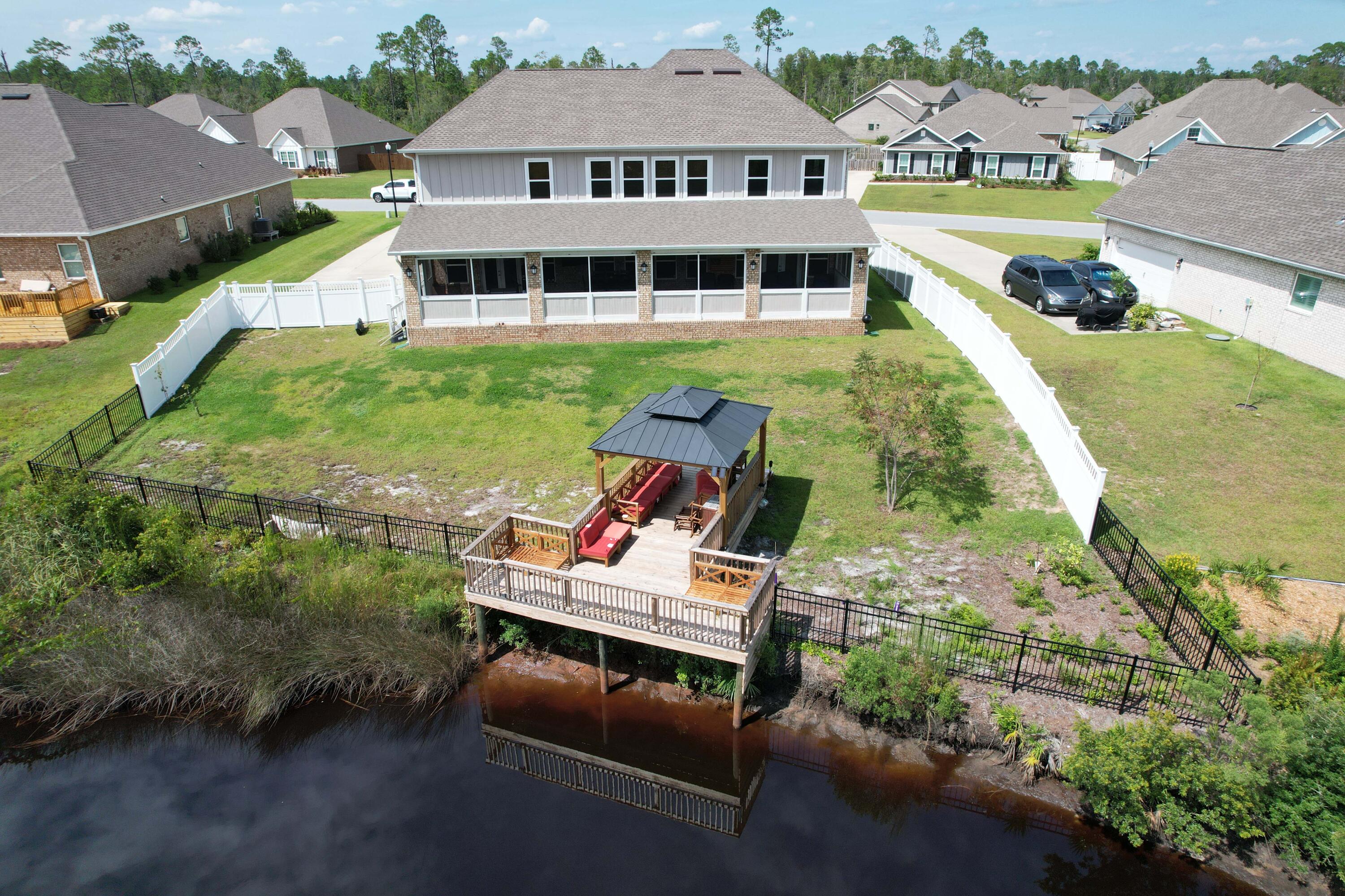 Fanning Bayou - Residential