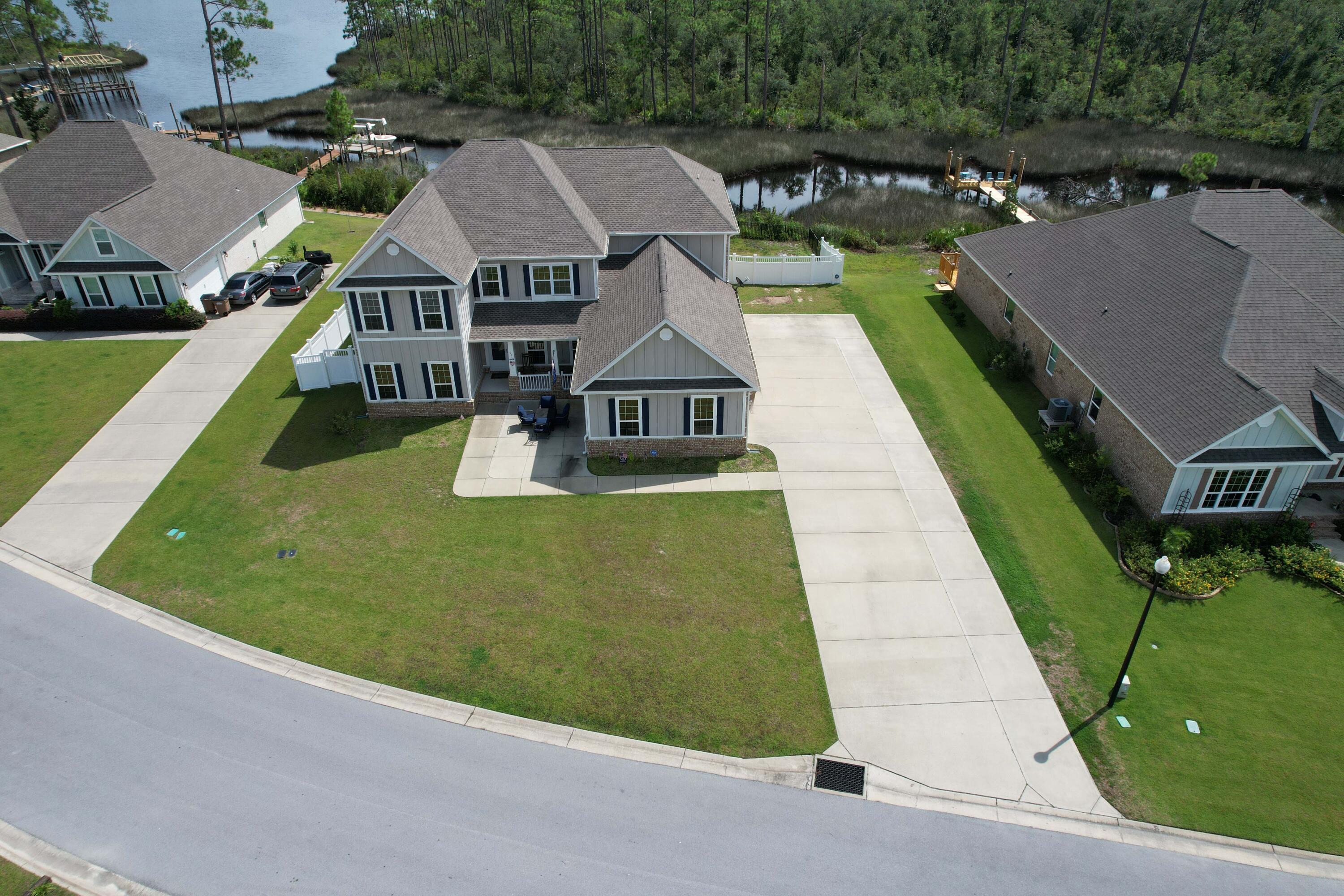 Fanning Bayou - Residential