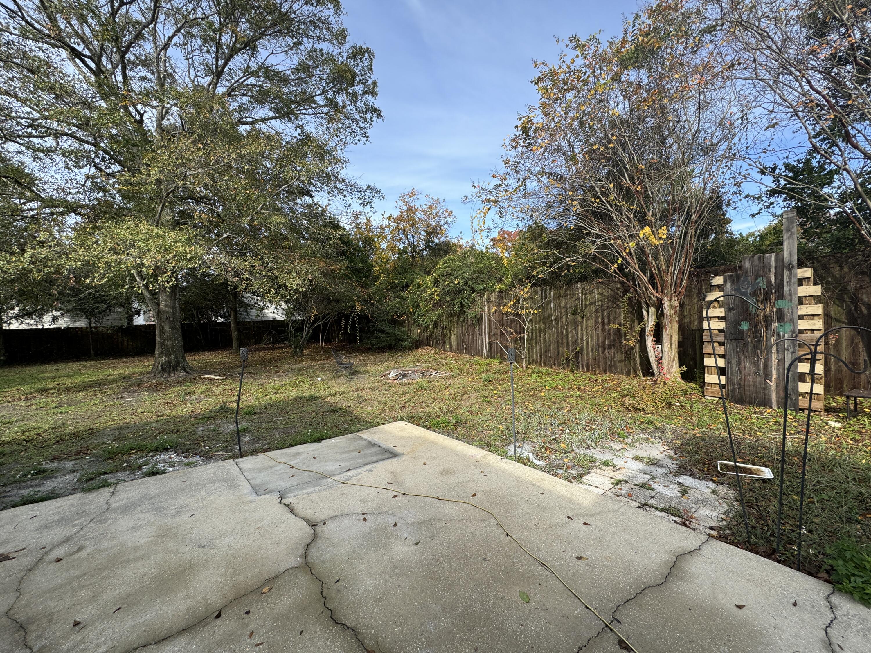 QUIET WOOD 1ST ADD - Residential