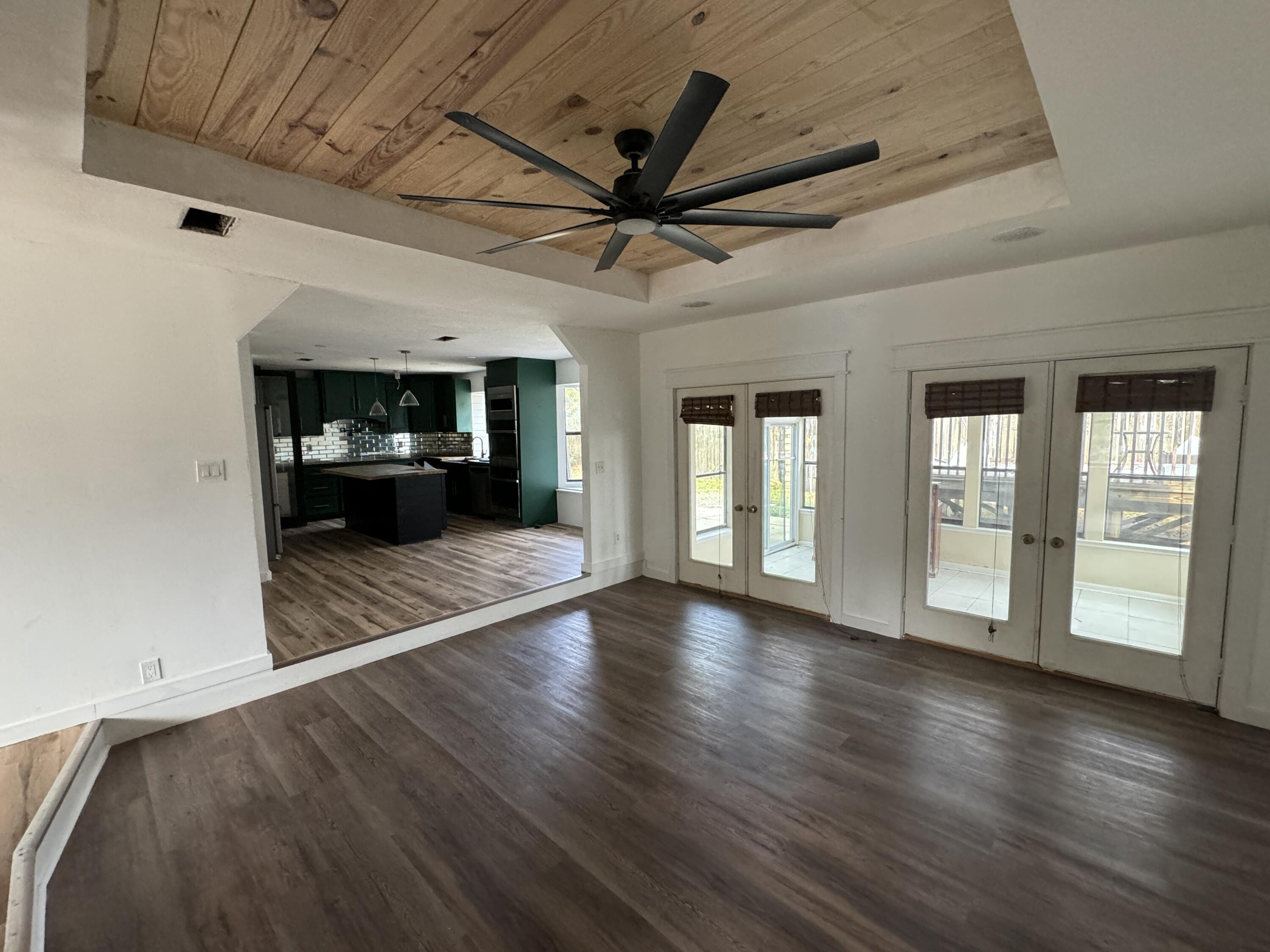 QUIET WOOD 1ST ADD - Residential