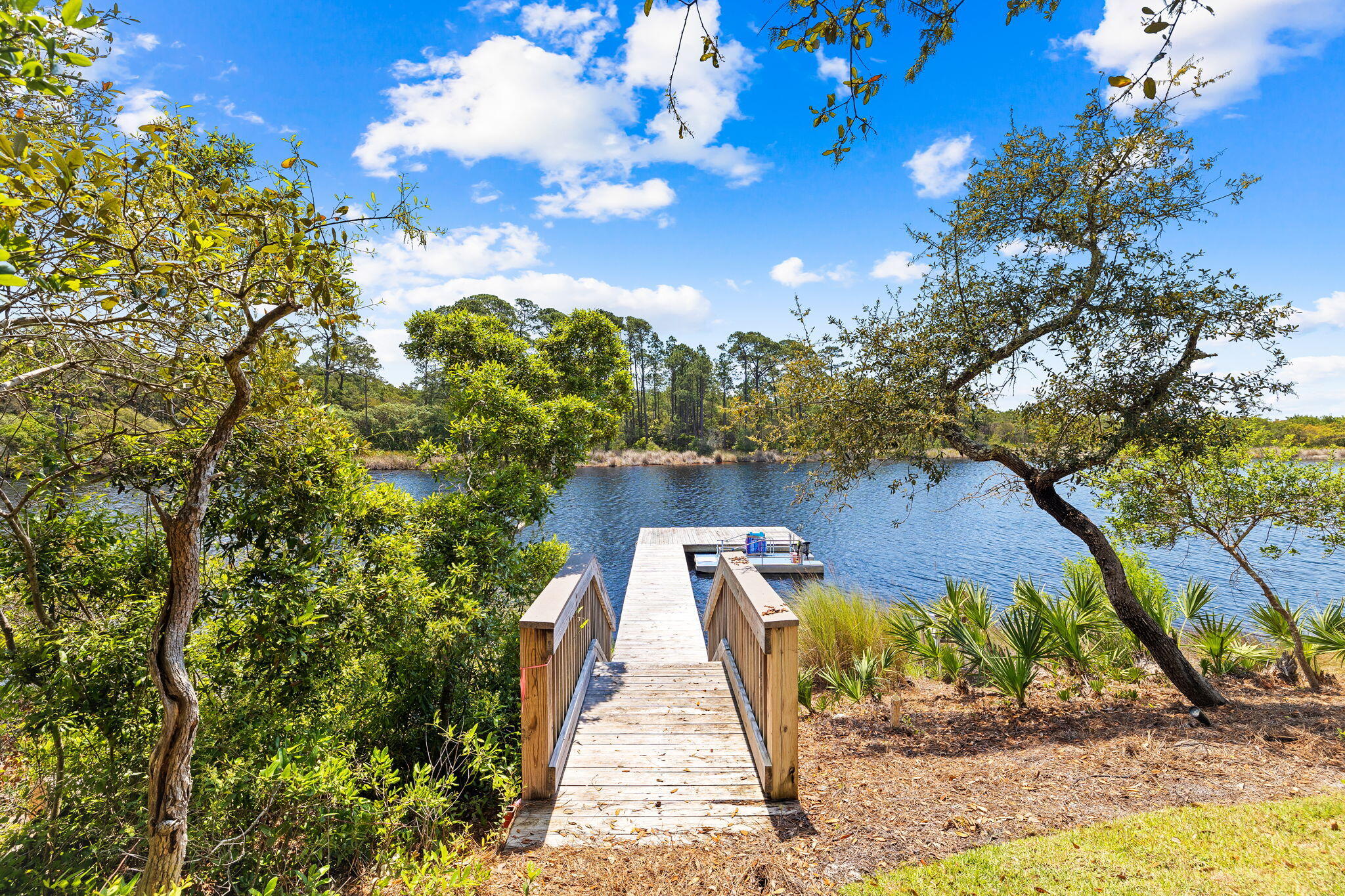 REDFISH LANE - Residential