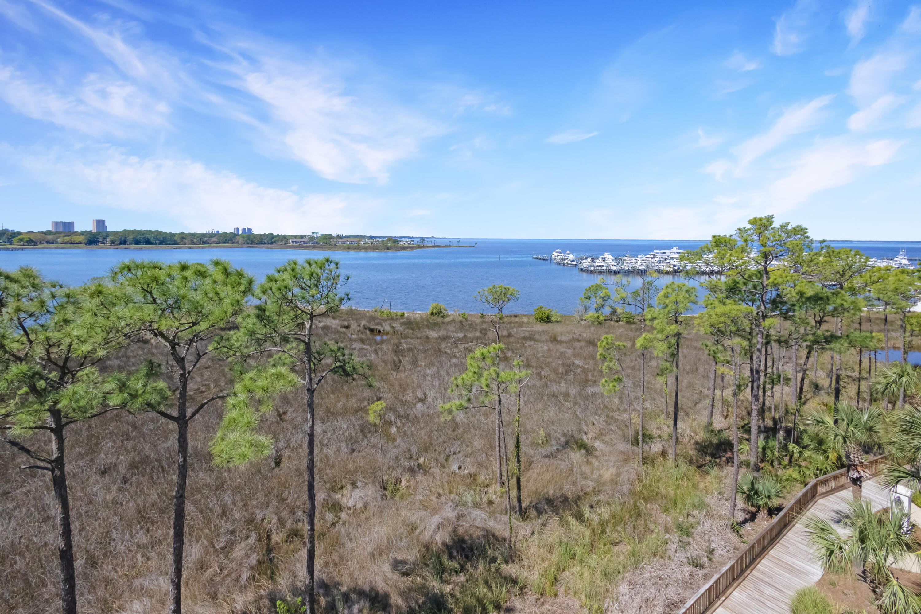 ANCHORAGE AT SANDESTIN THE - Residential Lease