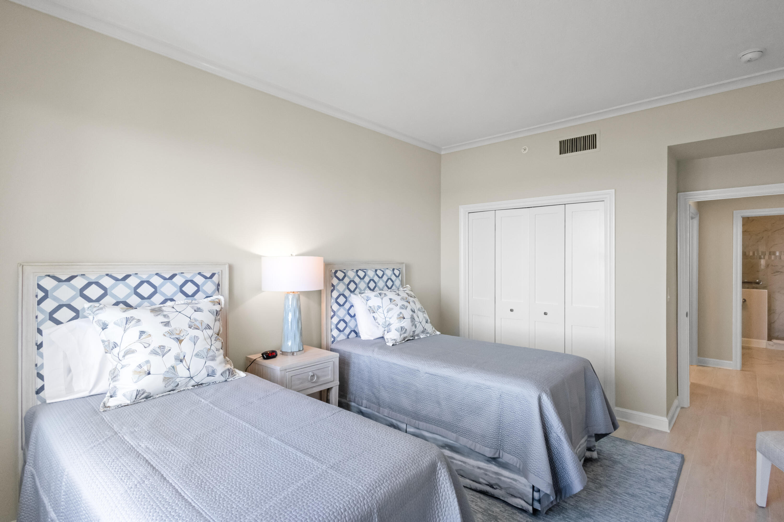 ANCHORAGE AT SANDESTIN THE - Residential Lease