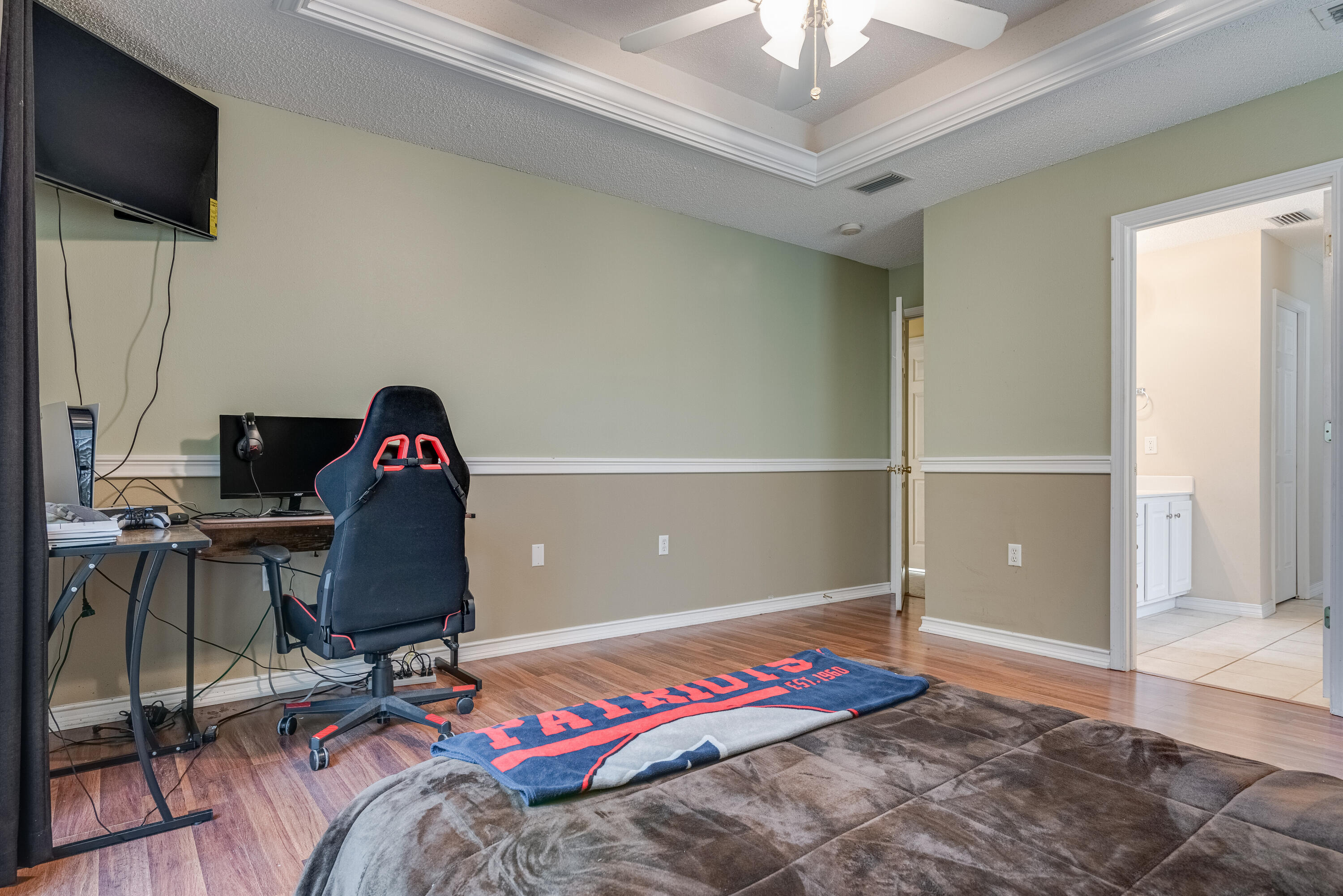 OAK PARK ESTATES - Residential