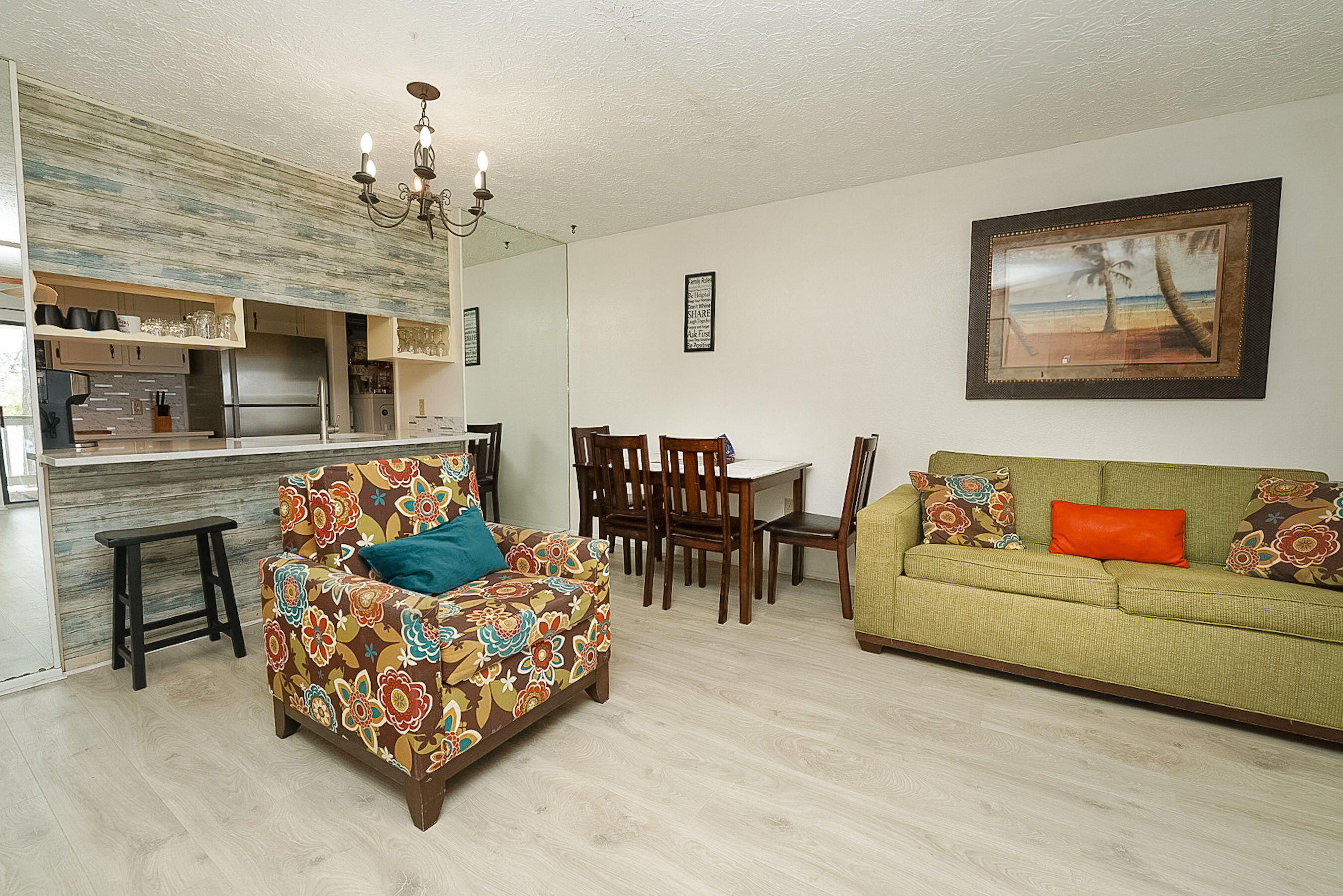 Grand Lagoon Cove Condominium - Residential