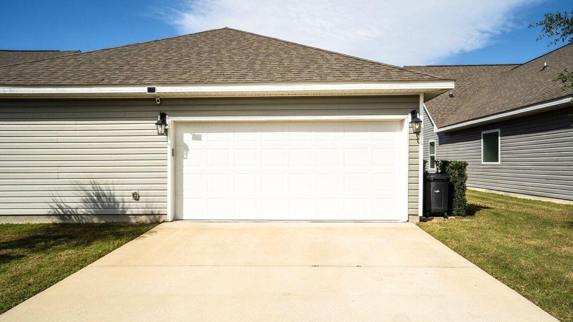 HAMMOCK BAY - Residential Lease