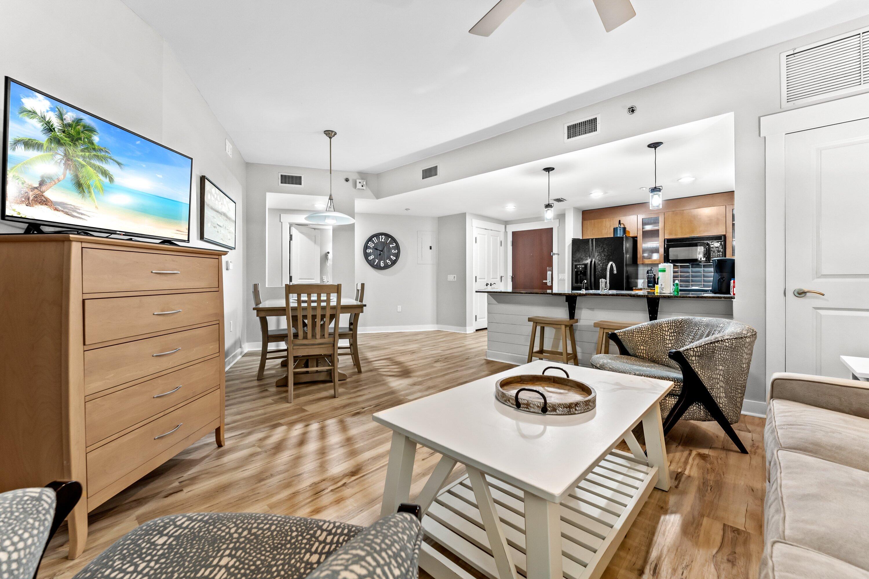 BAHIA CONDO - Residential
