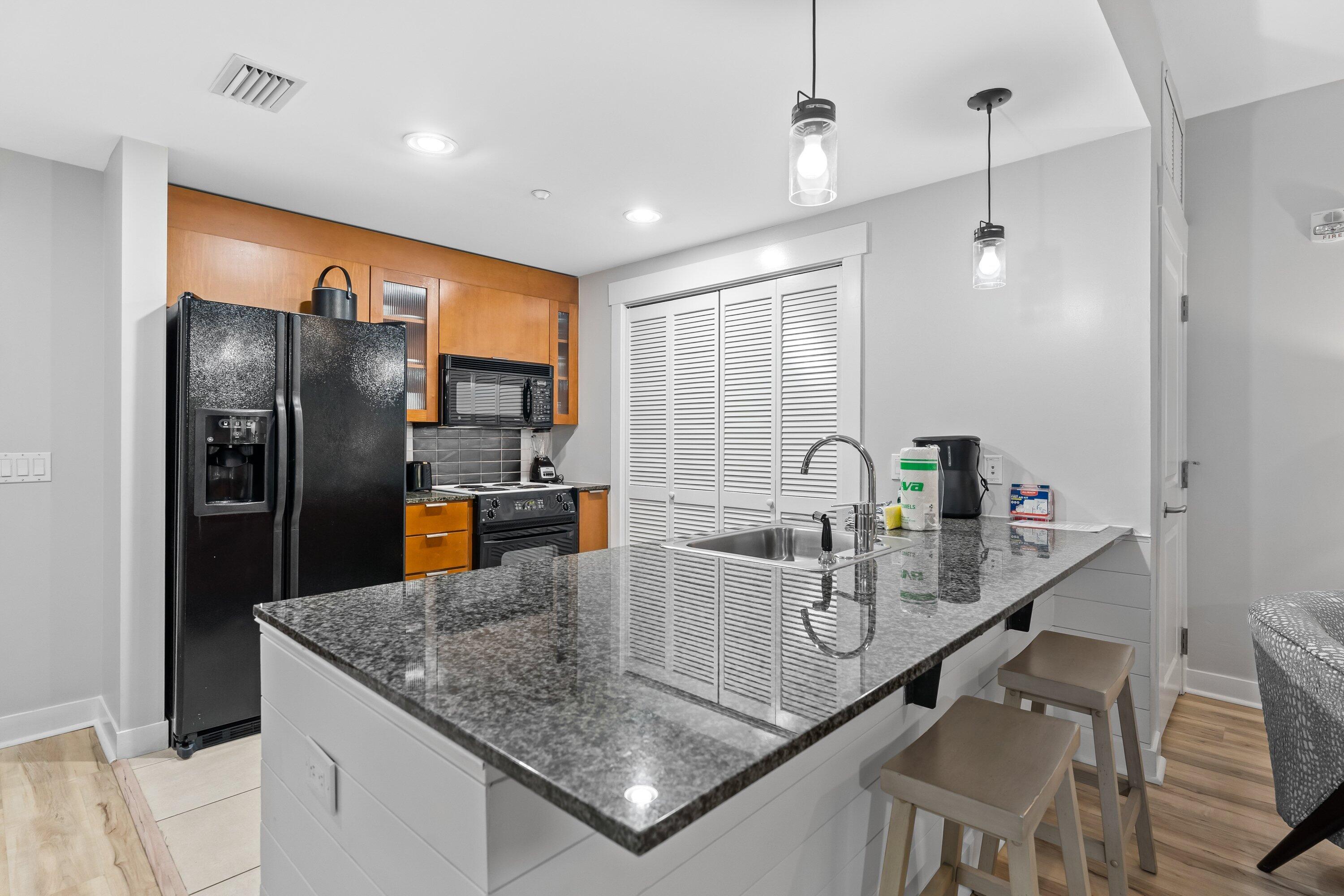 BAHIA CONDO - Residential