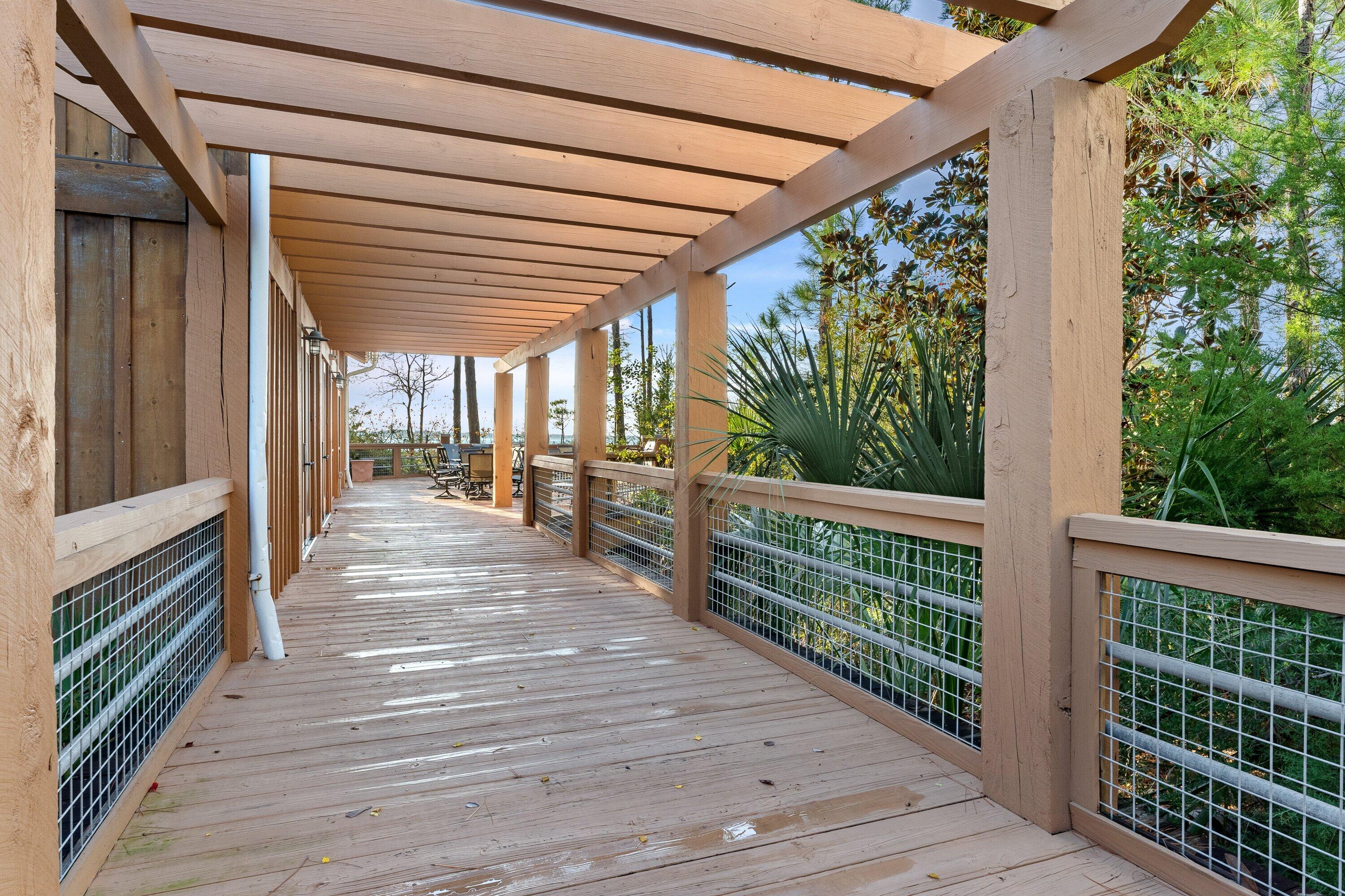 BAHIA CONDO - Residential